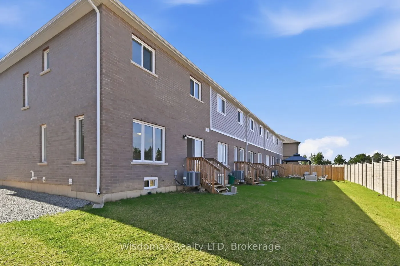29 Bur Oak Drive