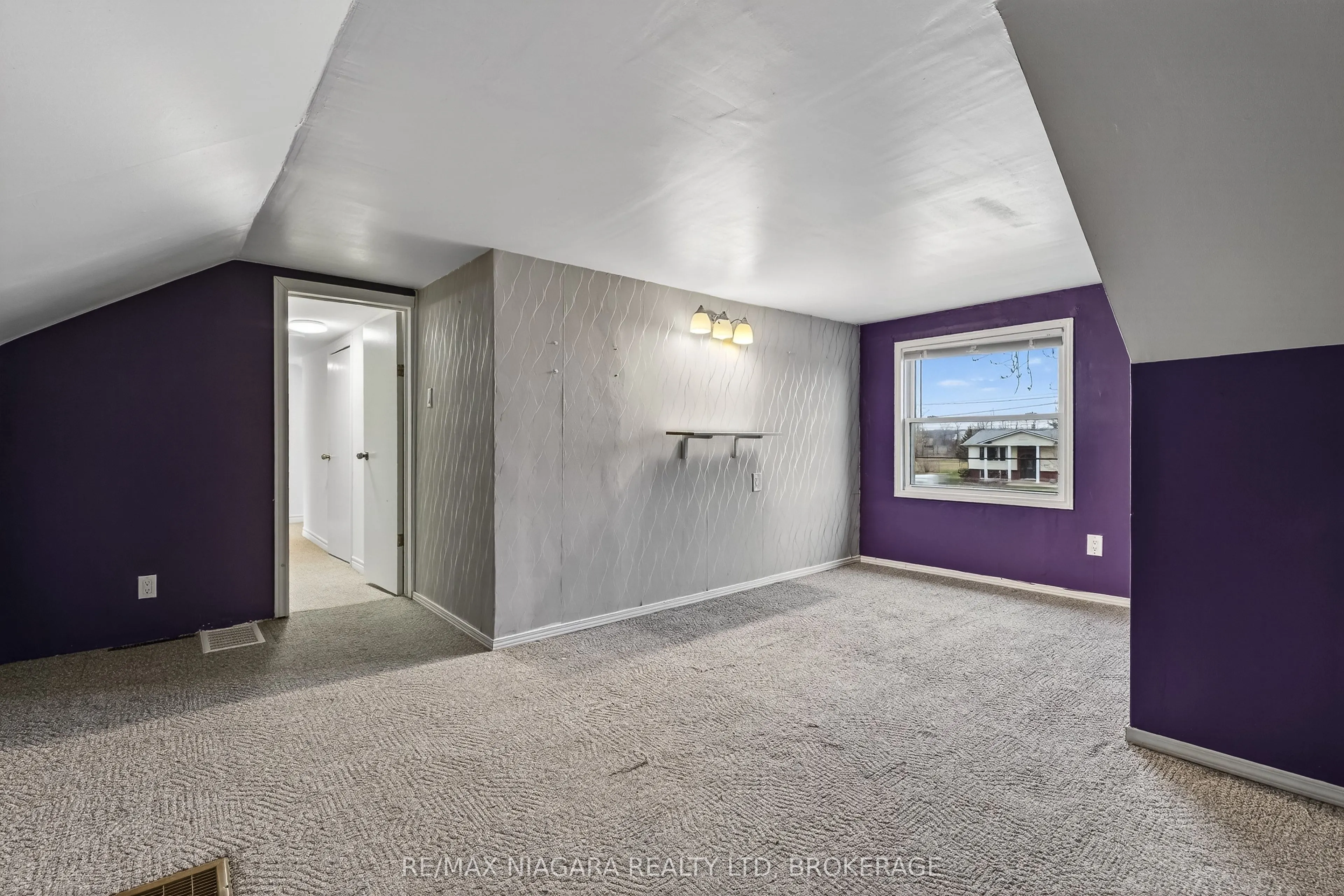 4284 Fly Road