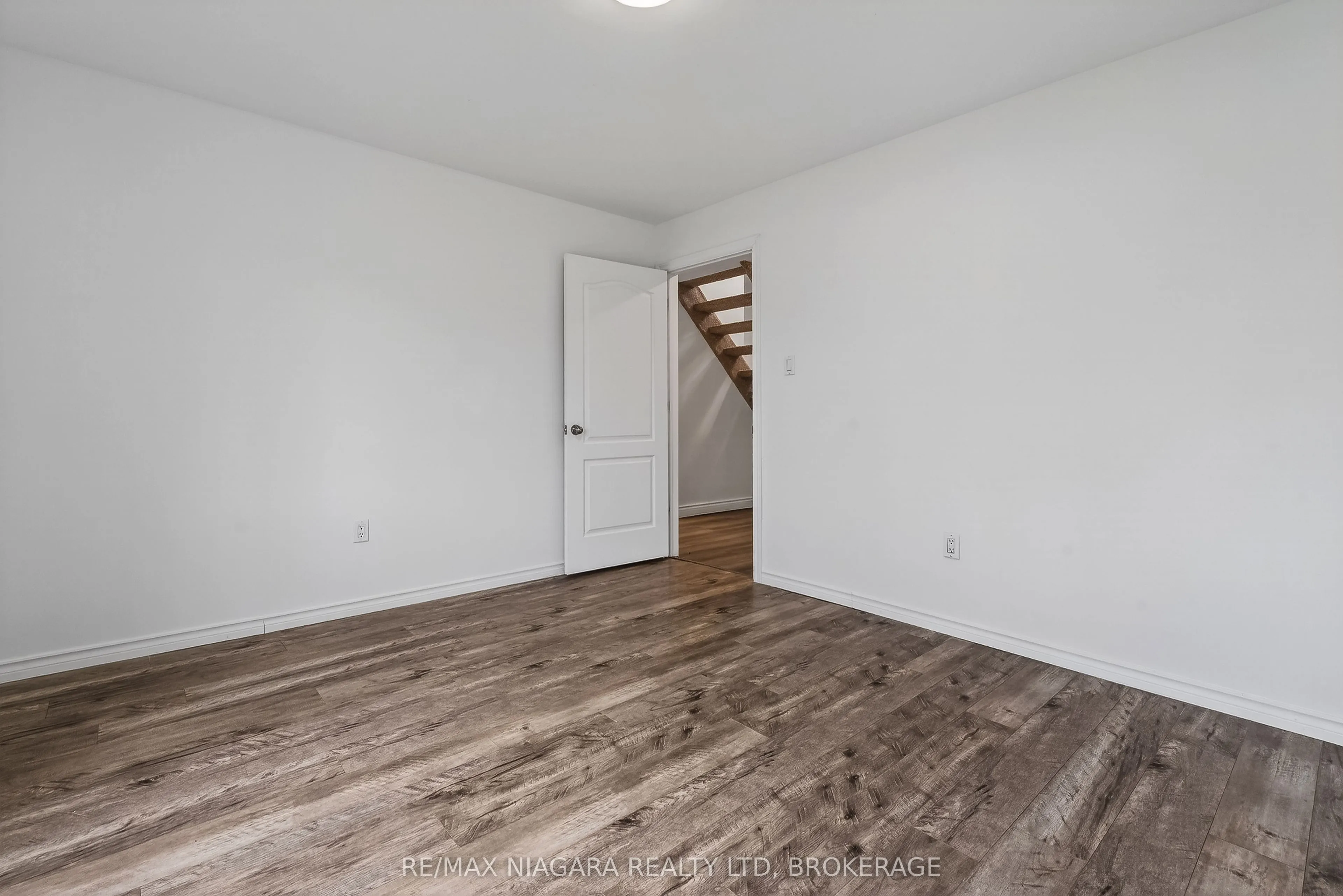 4284 Fly Road