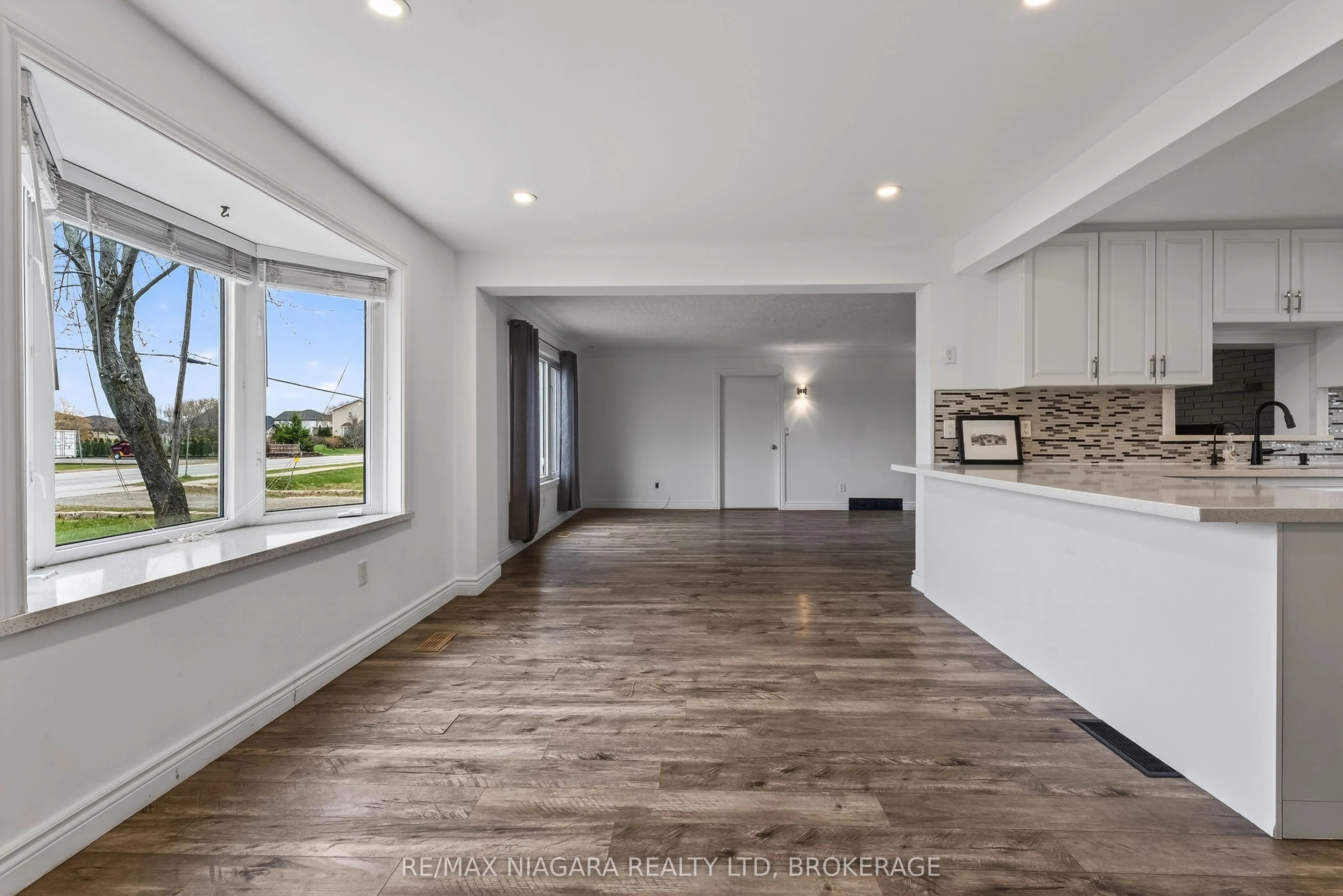 4284 Fly Road