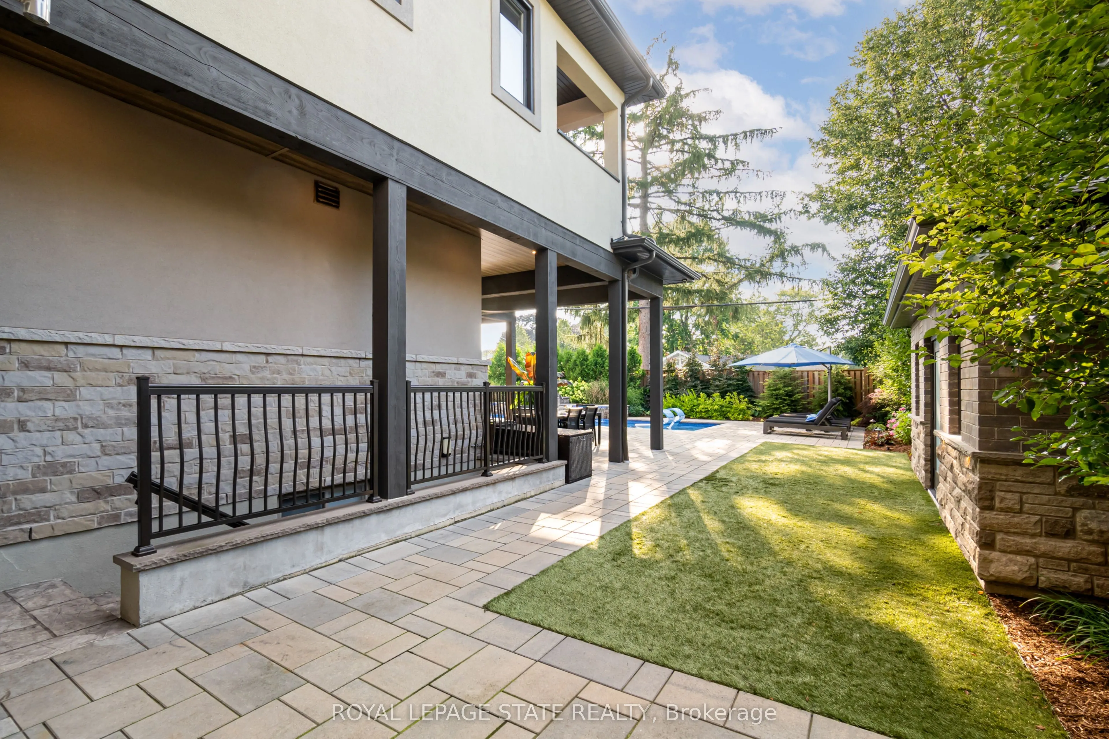 100 Seneca Drive