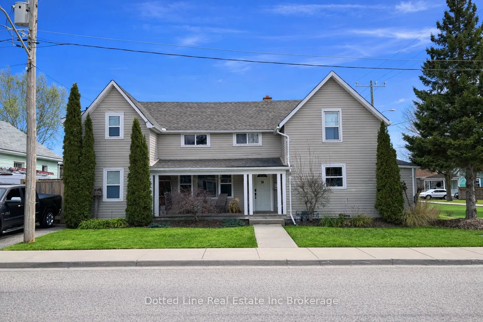 19 Wolf Street