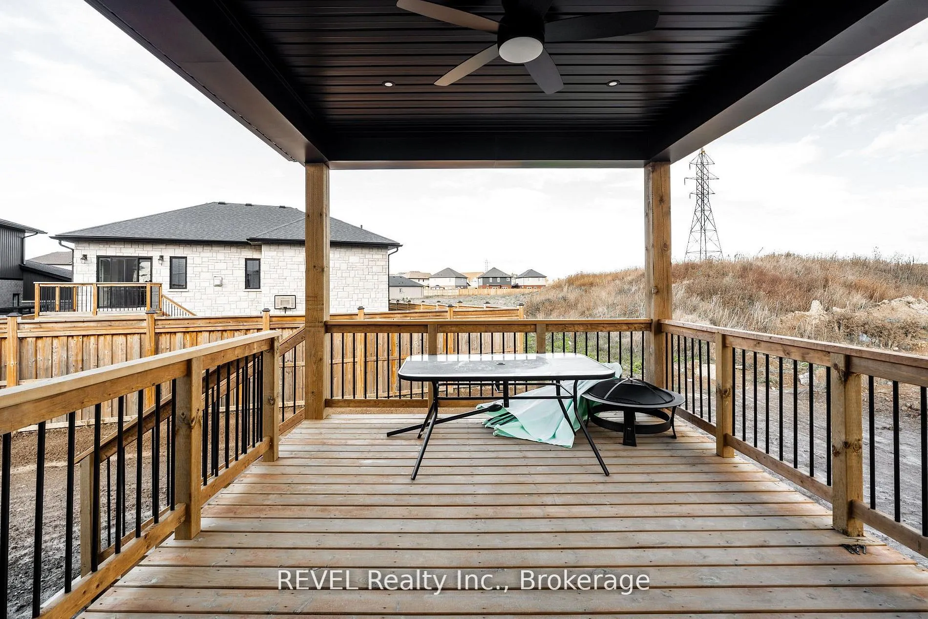 1186 UPPERS Lane