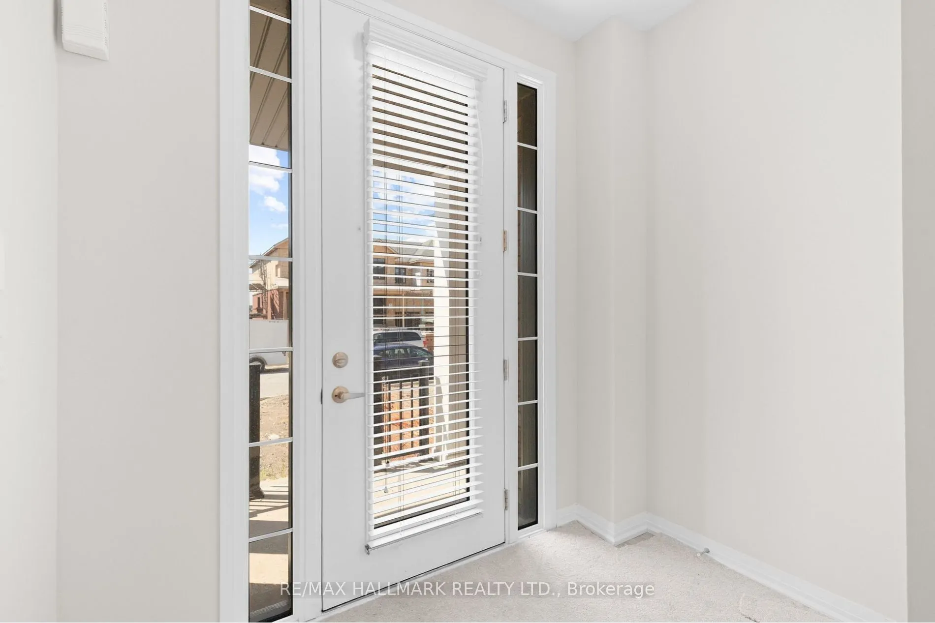 16 Crossmore Crescent