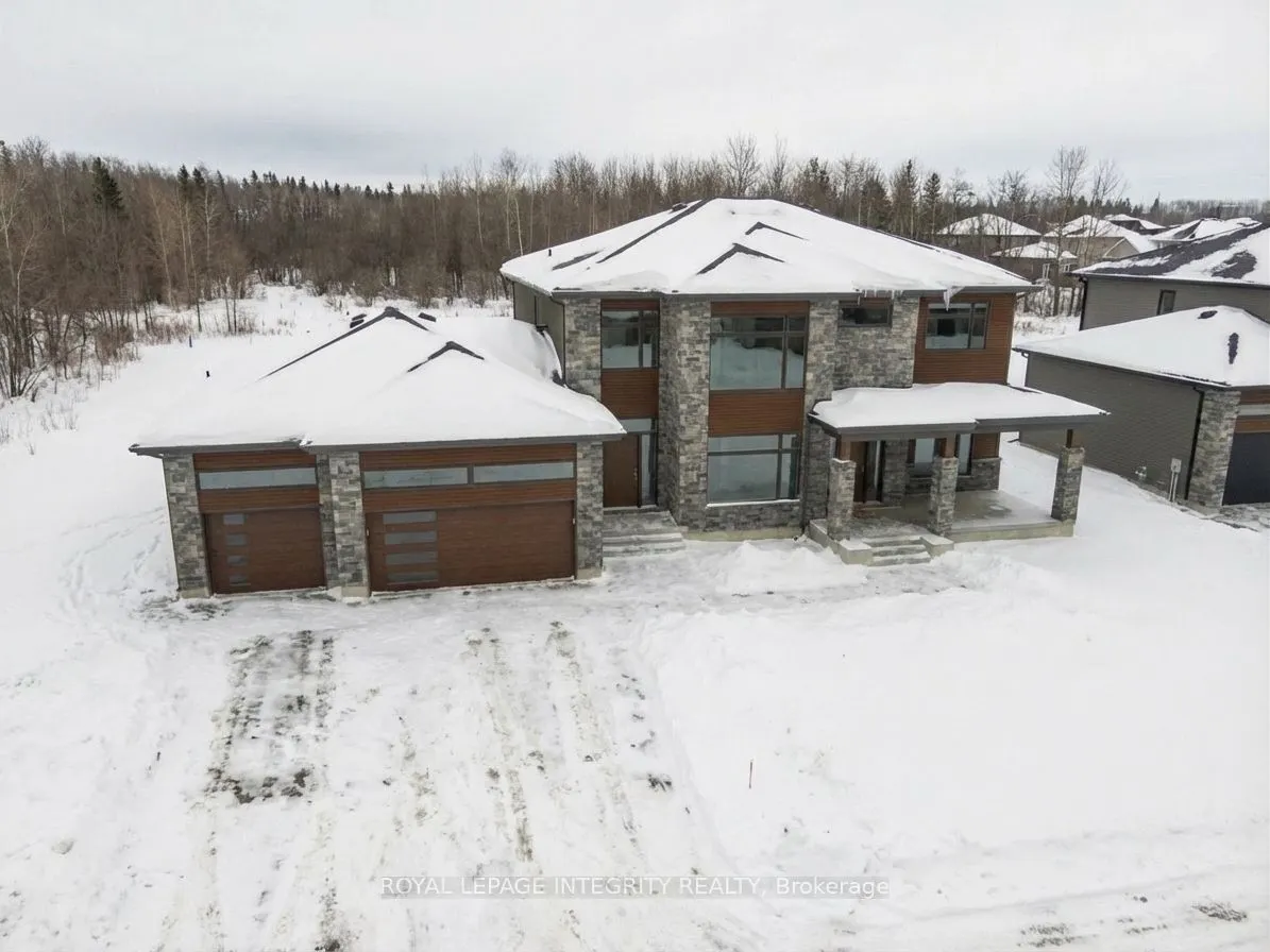 671 Ballycastle Crescent