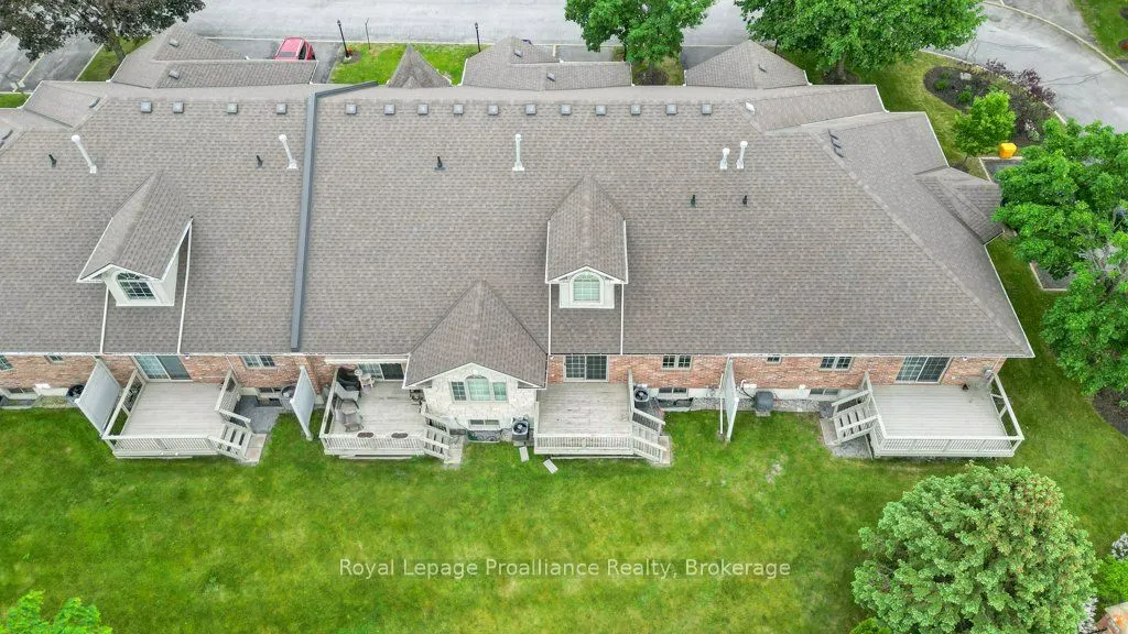 25 Heartwood Drive #12