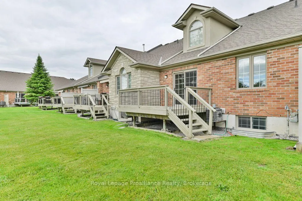 25 Heartwood Drive #12