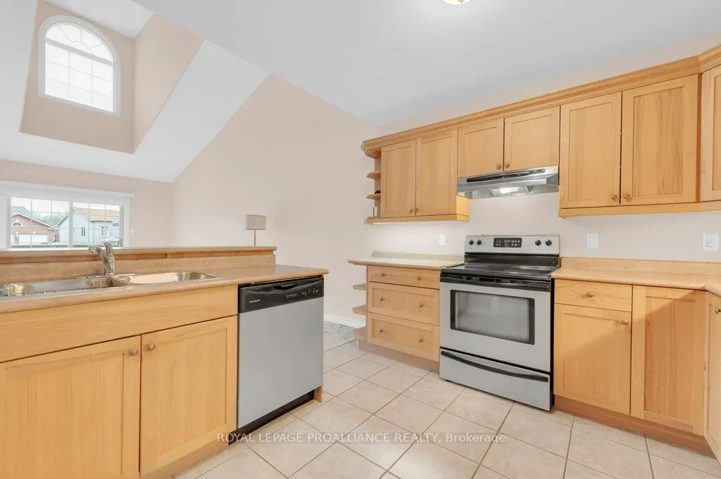 25 Heartwood Drive #12