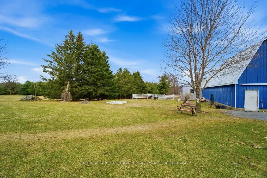 1125 County Rd 1 E