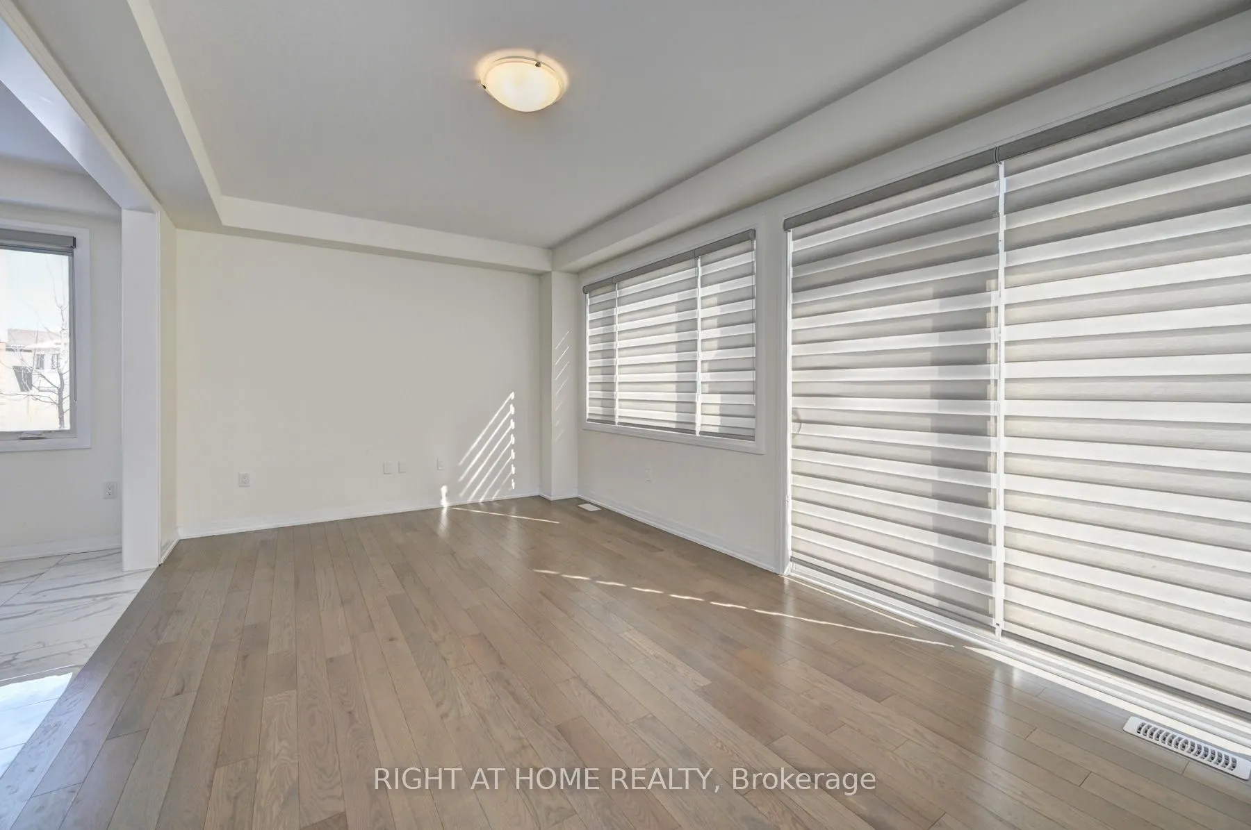 15 Blacklock Street #20