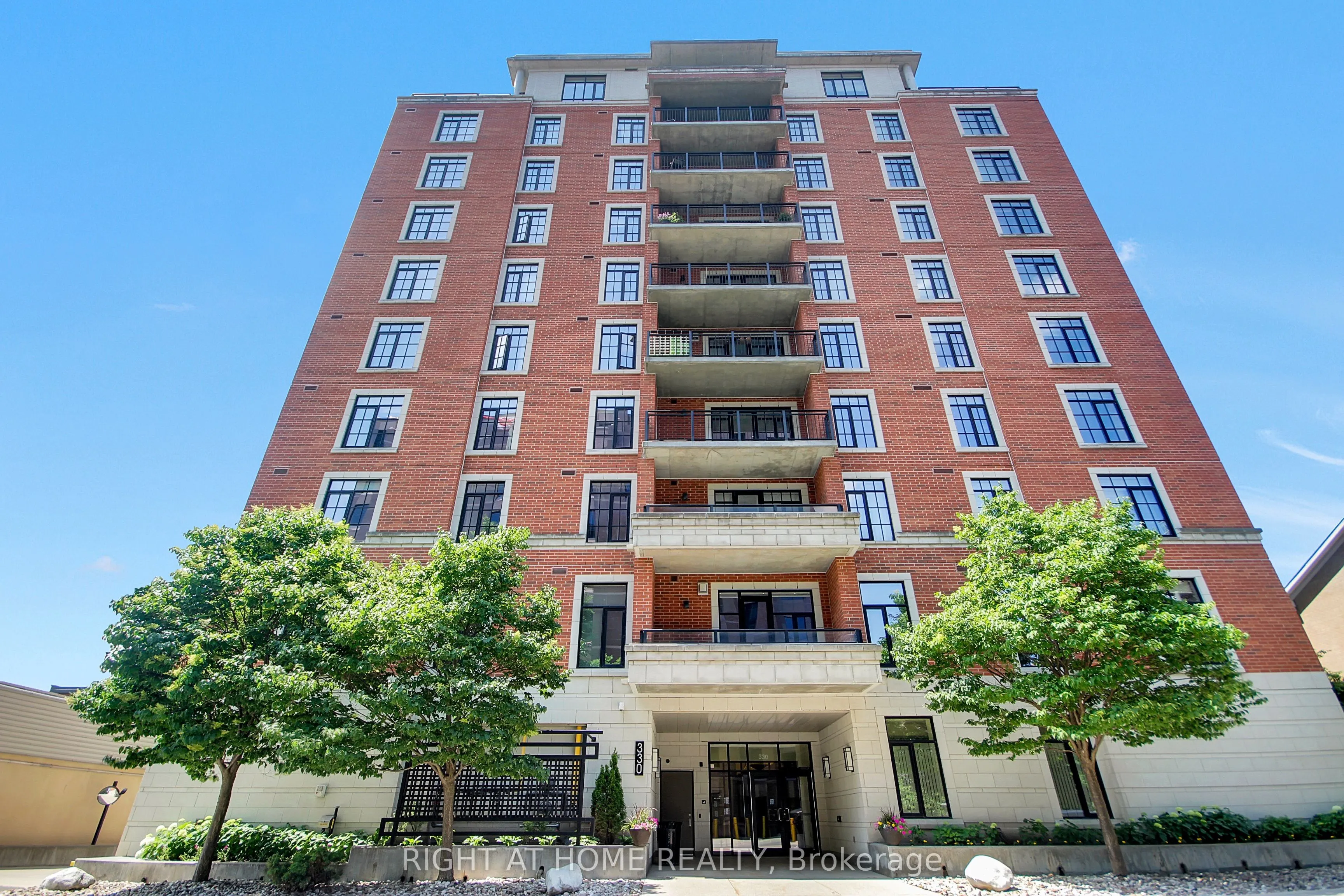 330 Loretta Avenue S #810