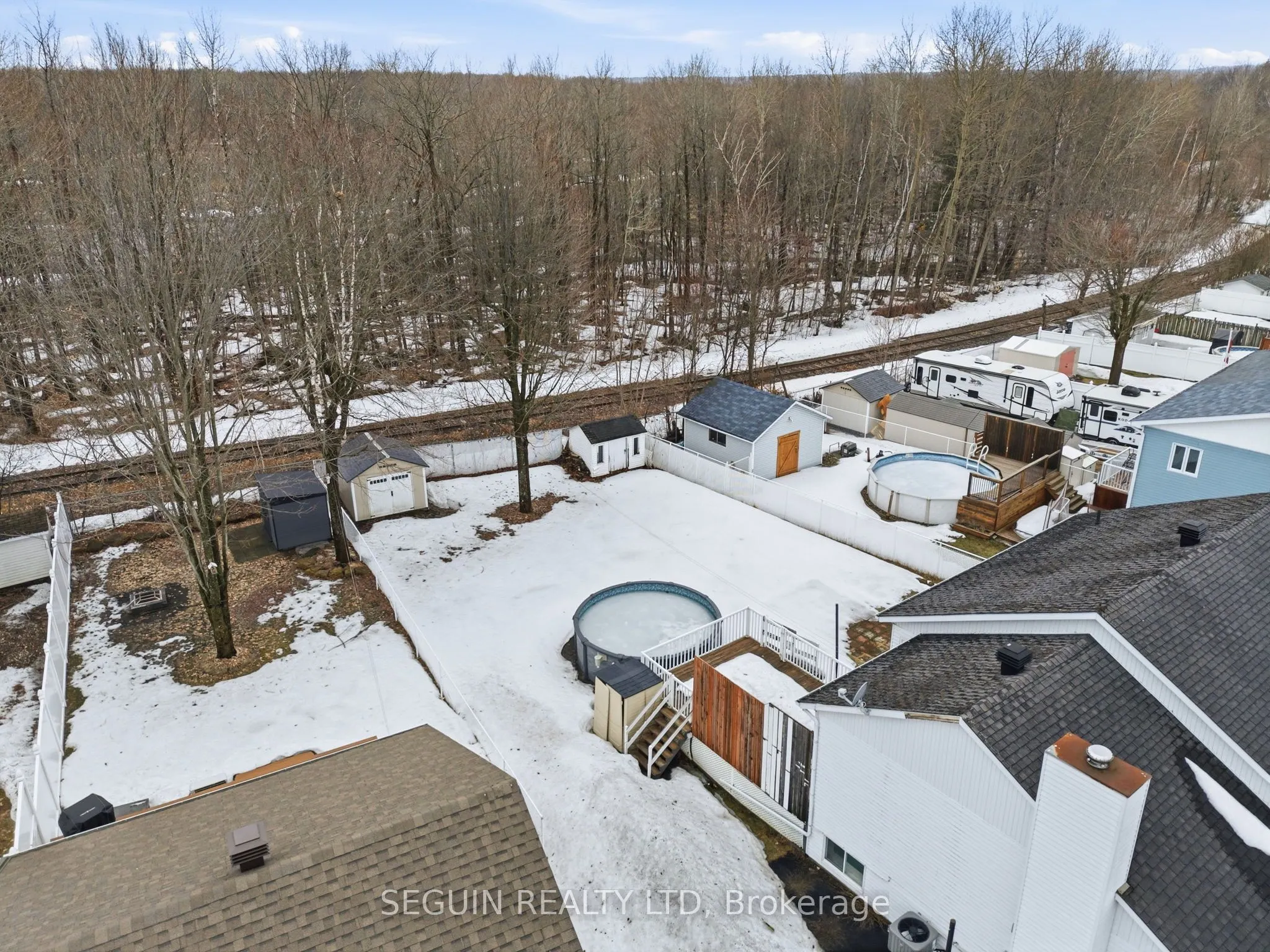 650 Berthiaume Street