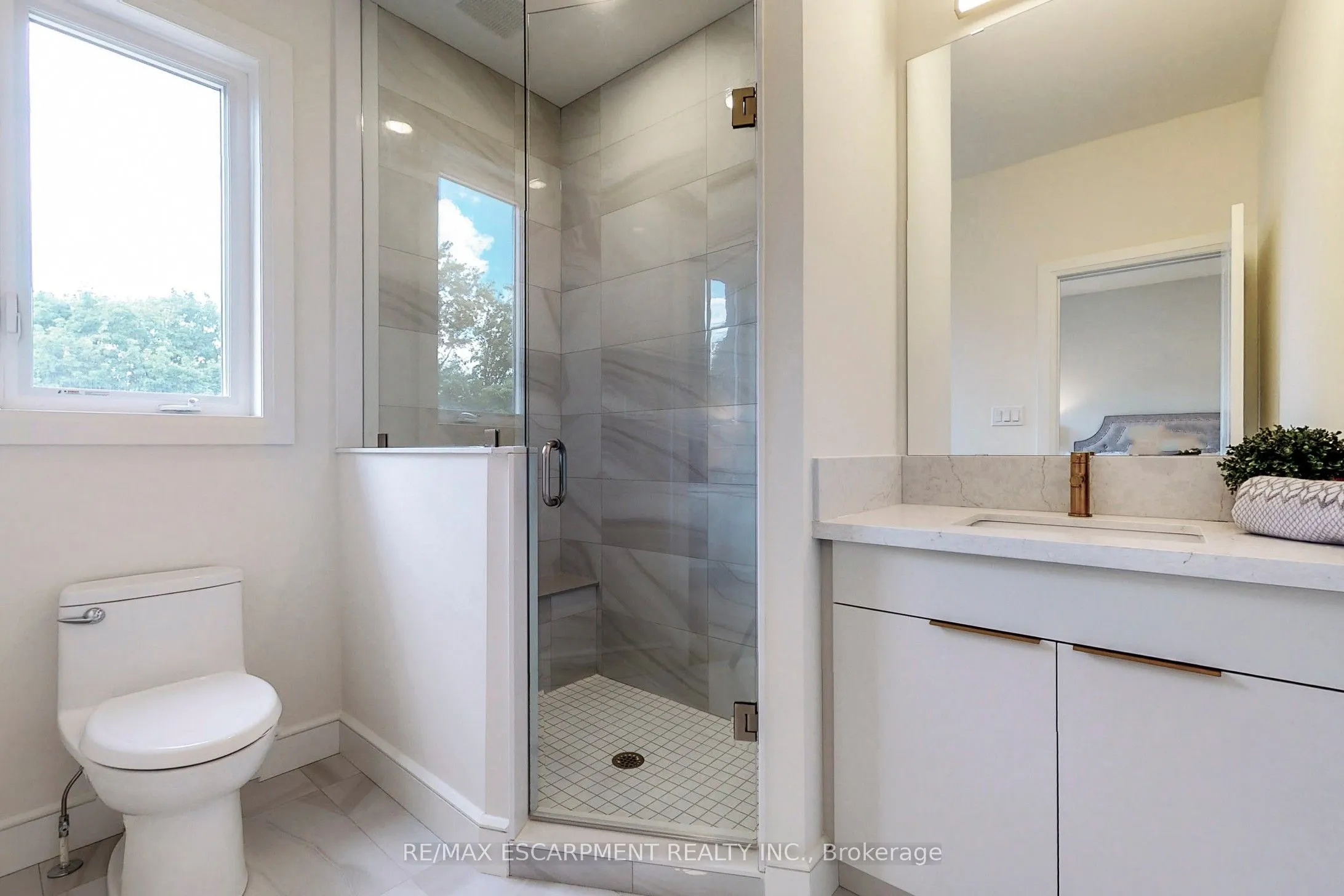 49 Roselawn Avenue