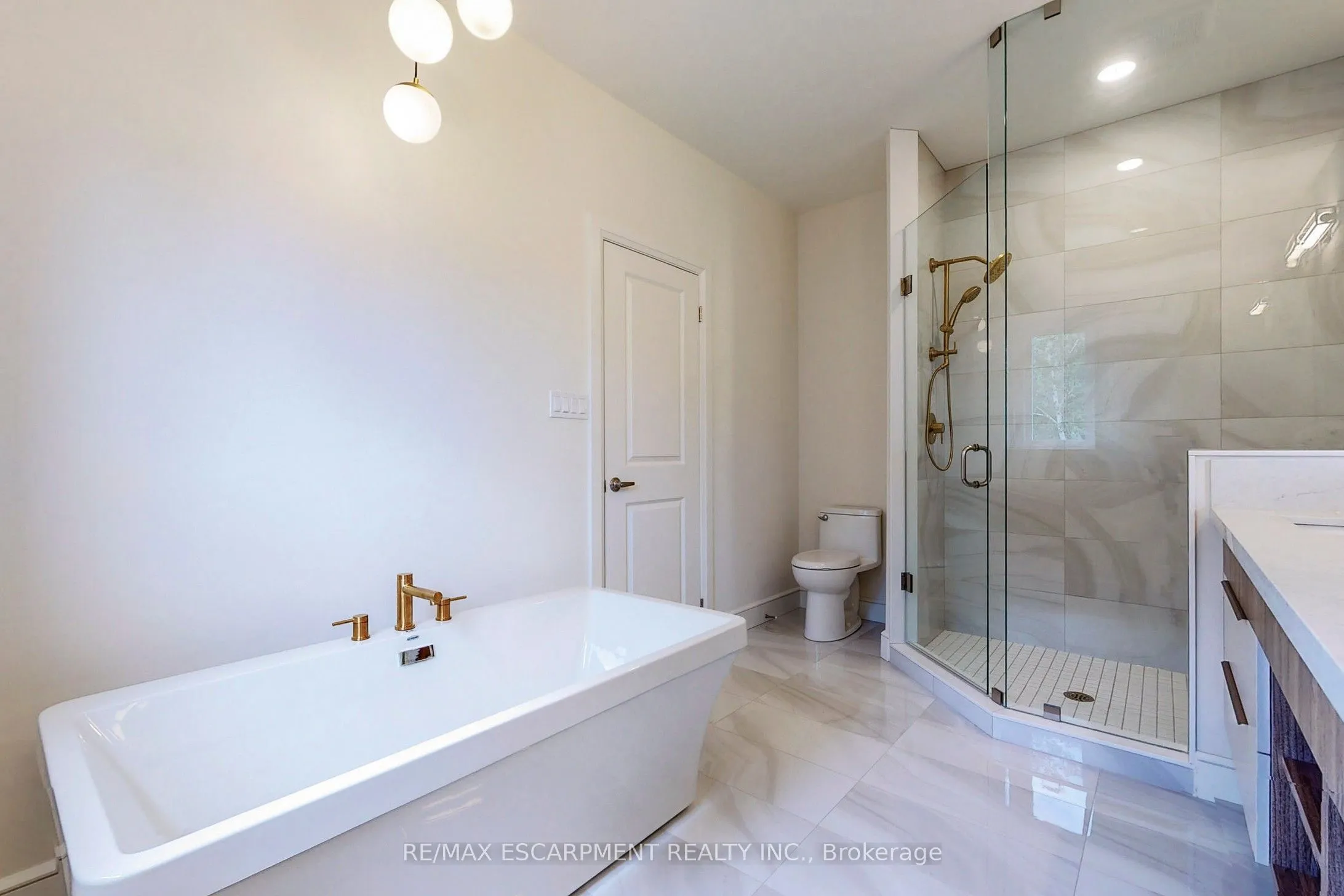 49 Roselawn Avenue