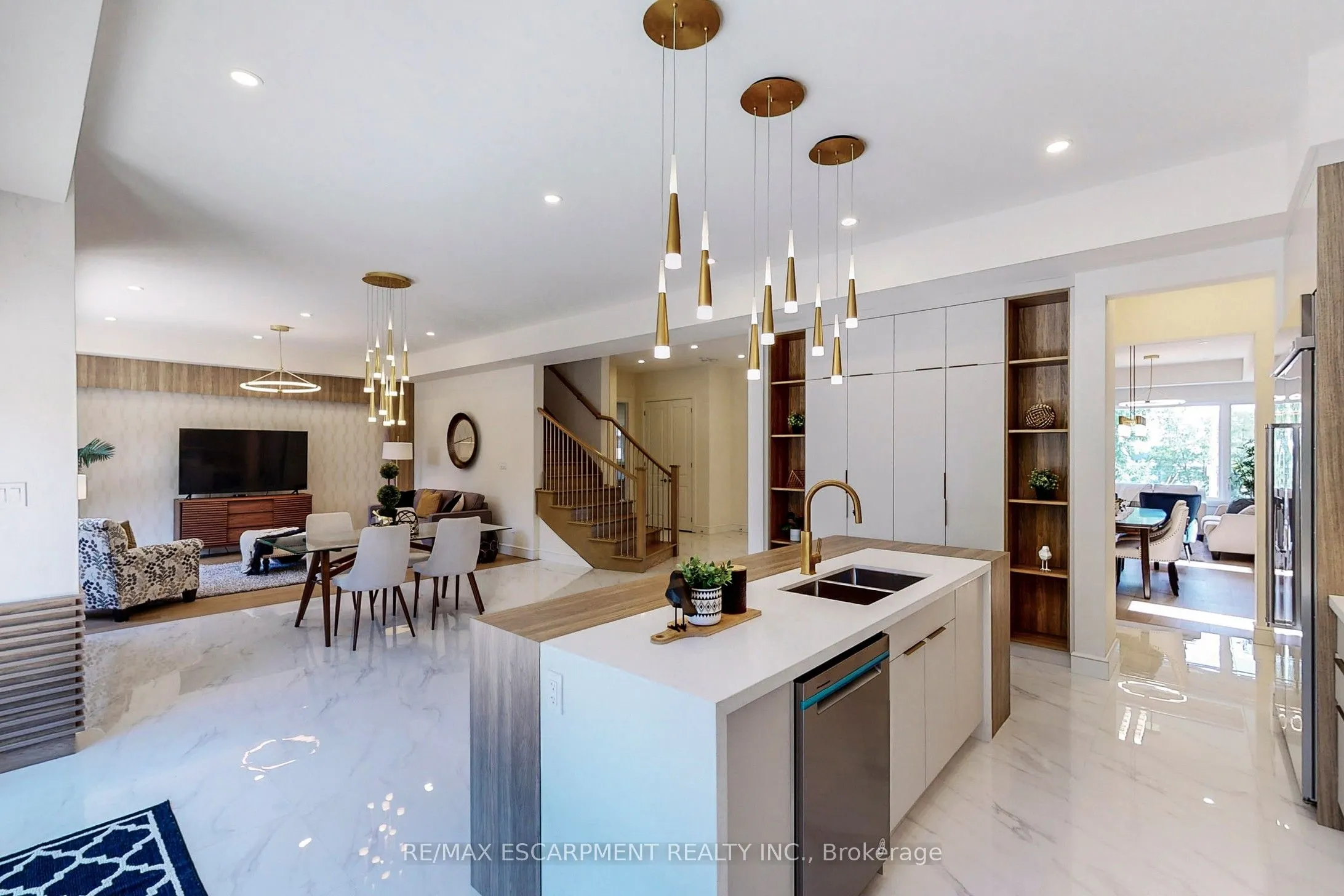49 Roselawn Avenue
