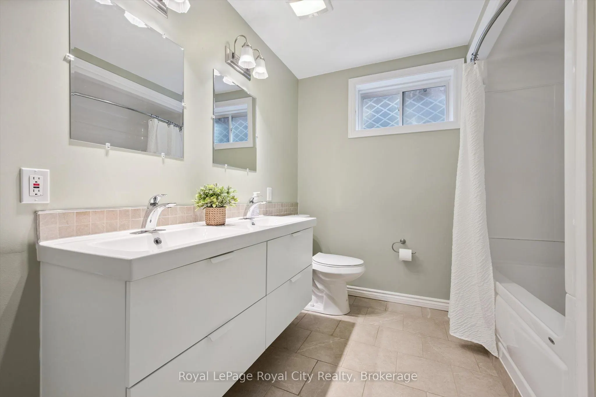 60A Eastview Road