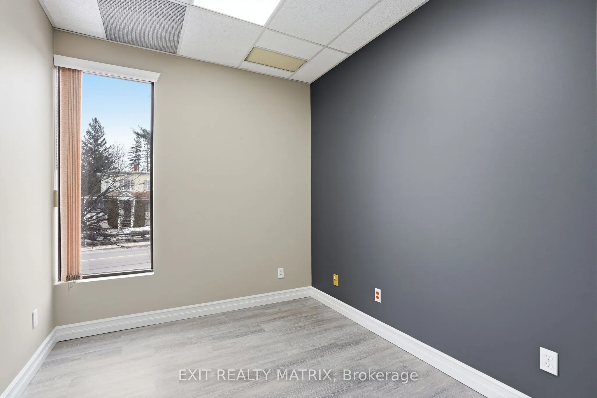 444 Mc Gill Street #201