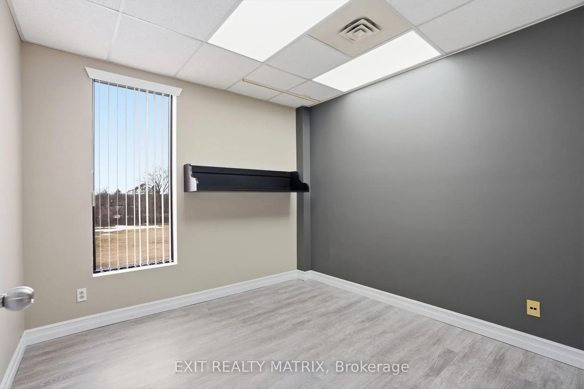 444 Mc Gill Street #201