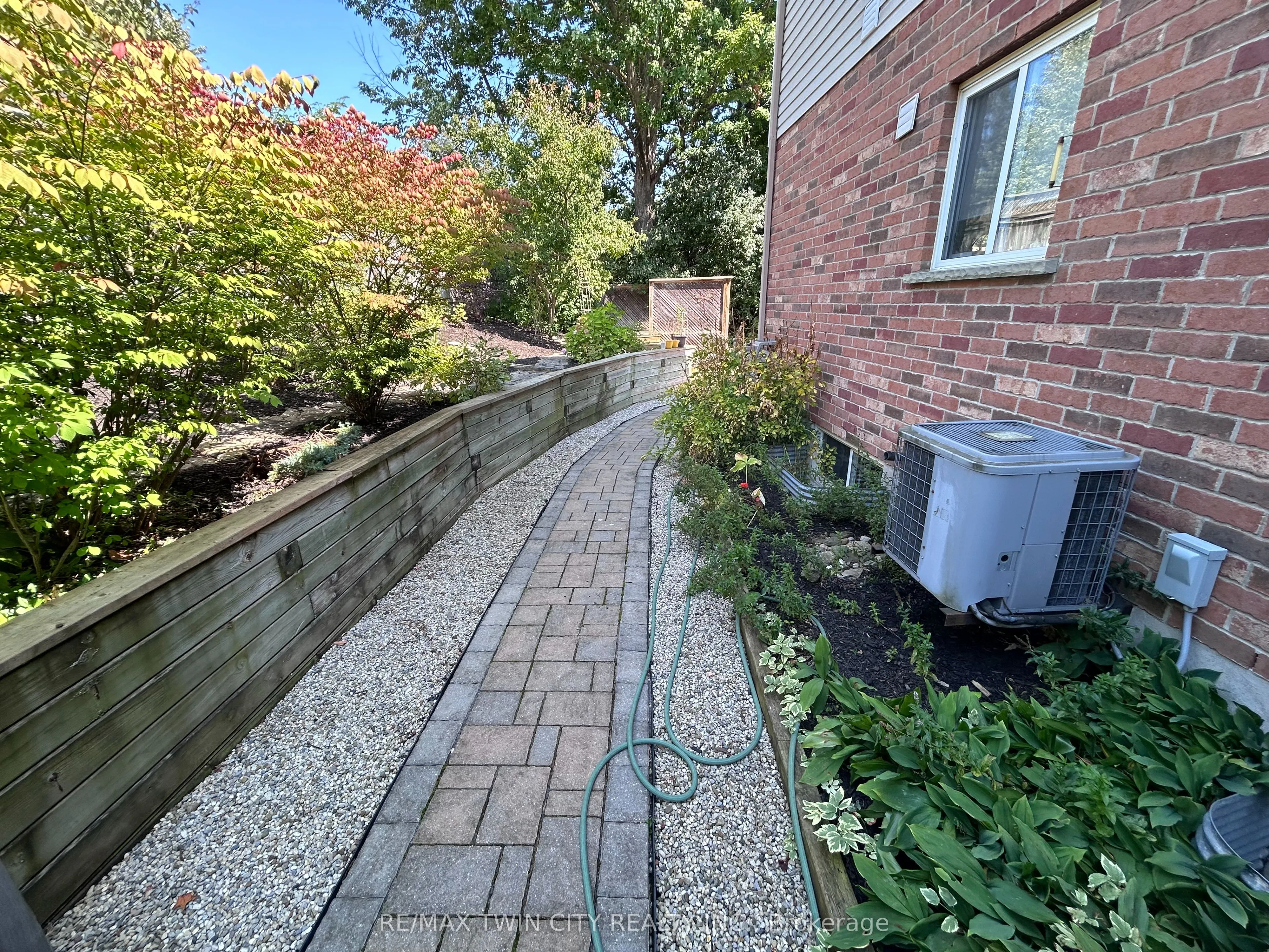534 Birchleaf Walk
