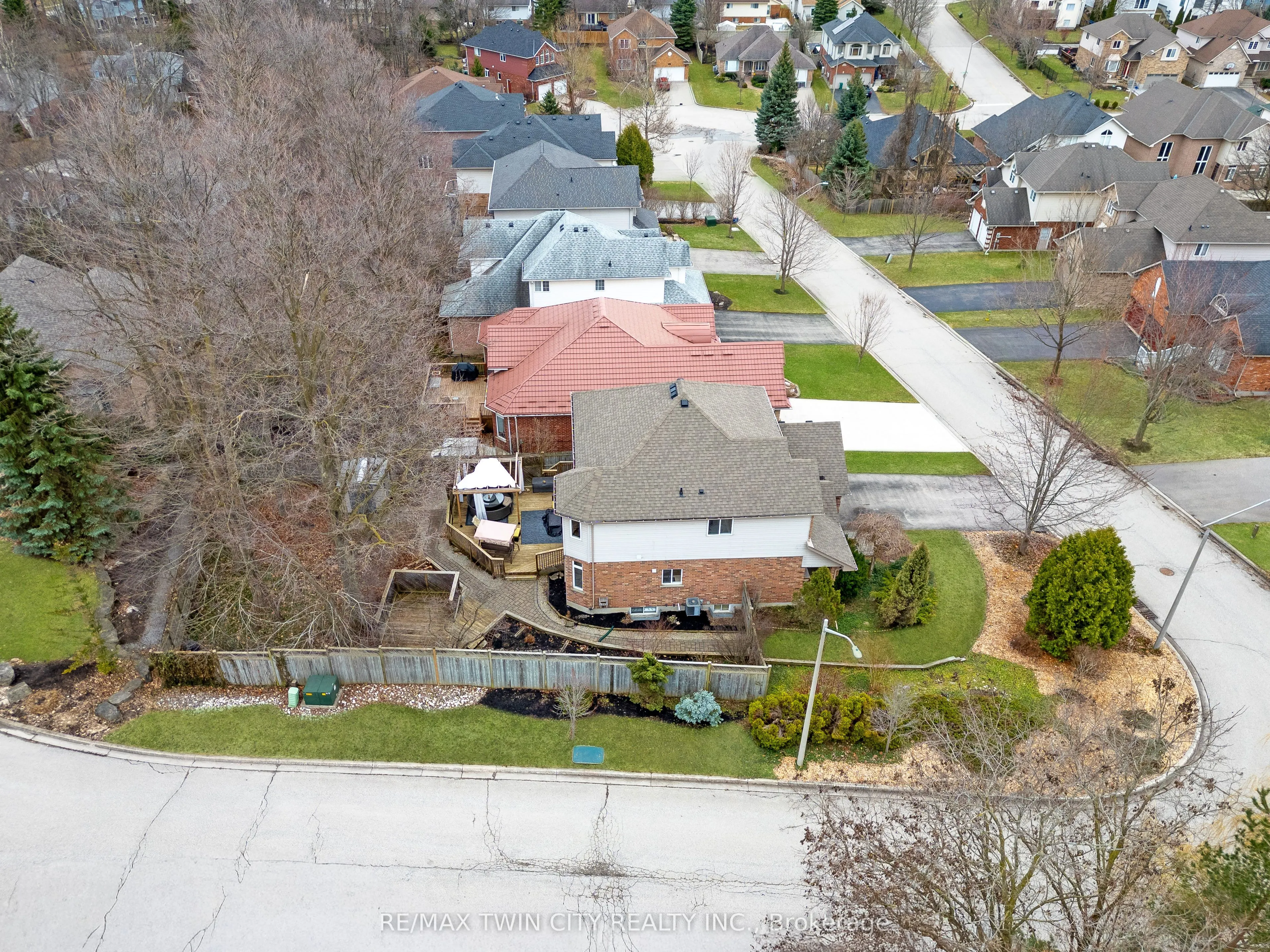 534 Birchleaf Walk