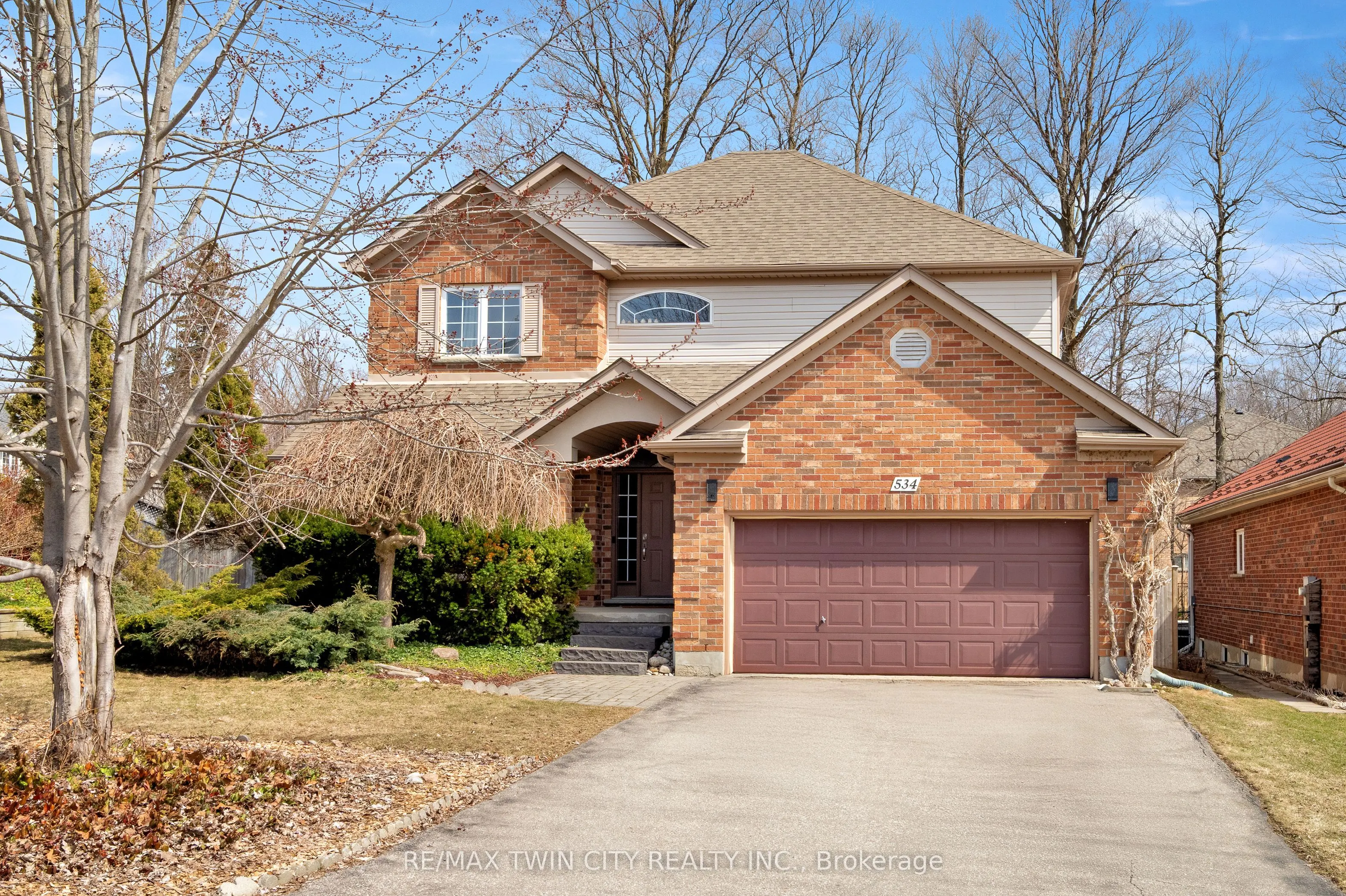 534 Birchleaf Walk