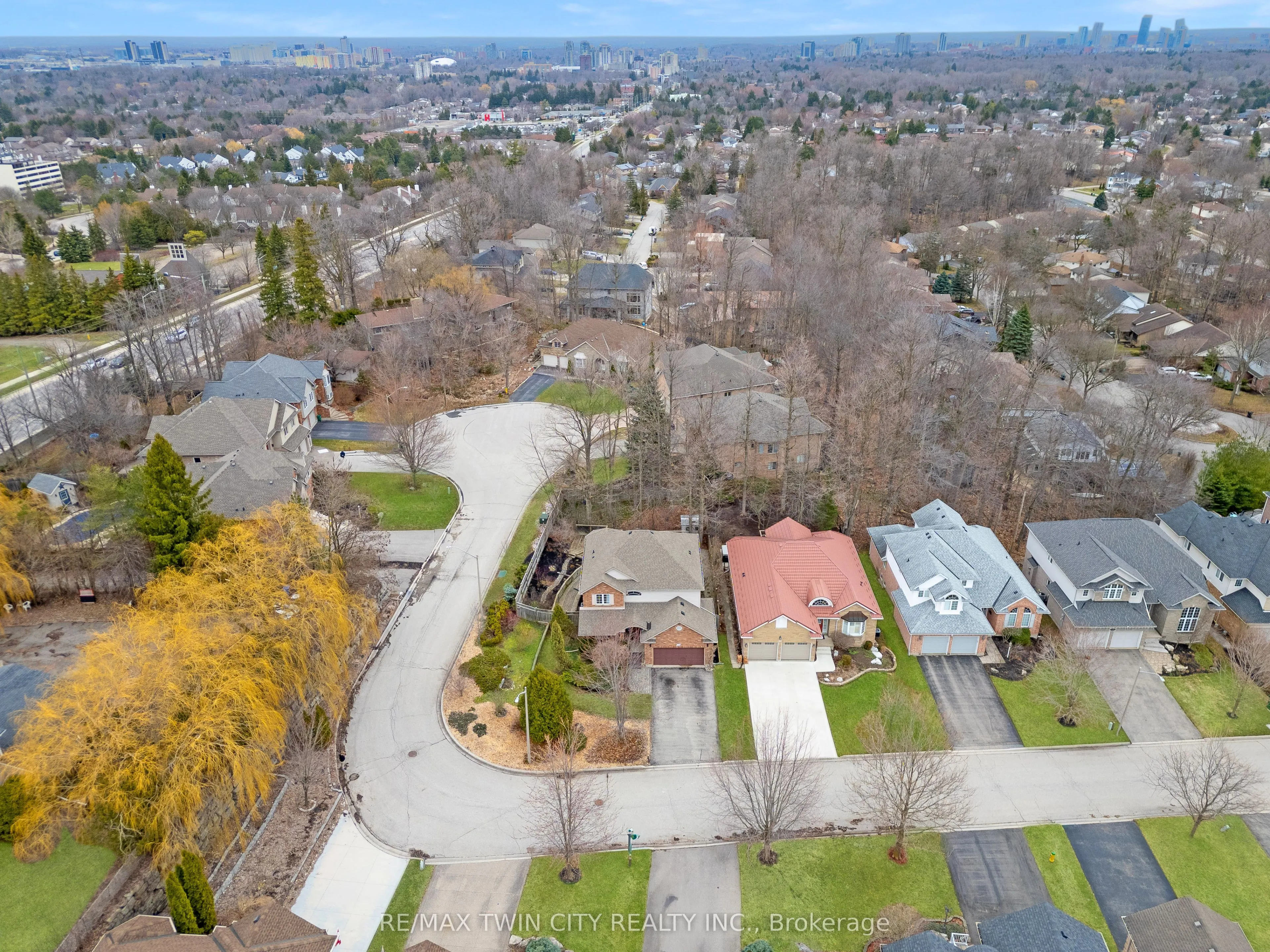 534 Birchleaf Walk