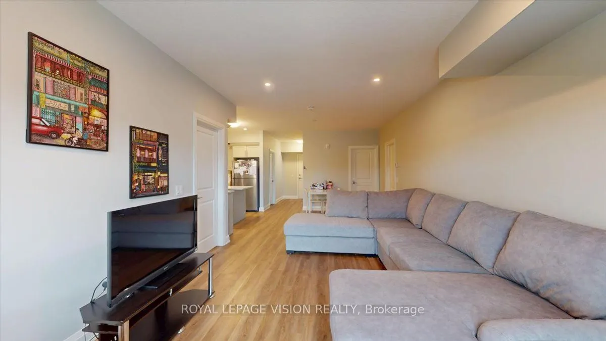 120 Summersides Boulevard #207