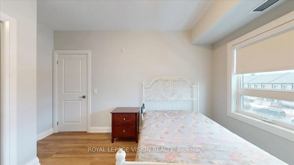 120 Summersides Boulevard #207