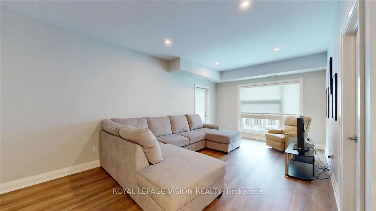 120 Summersides Boulevard #207