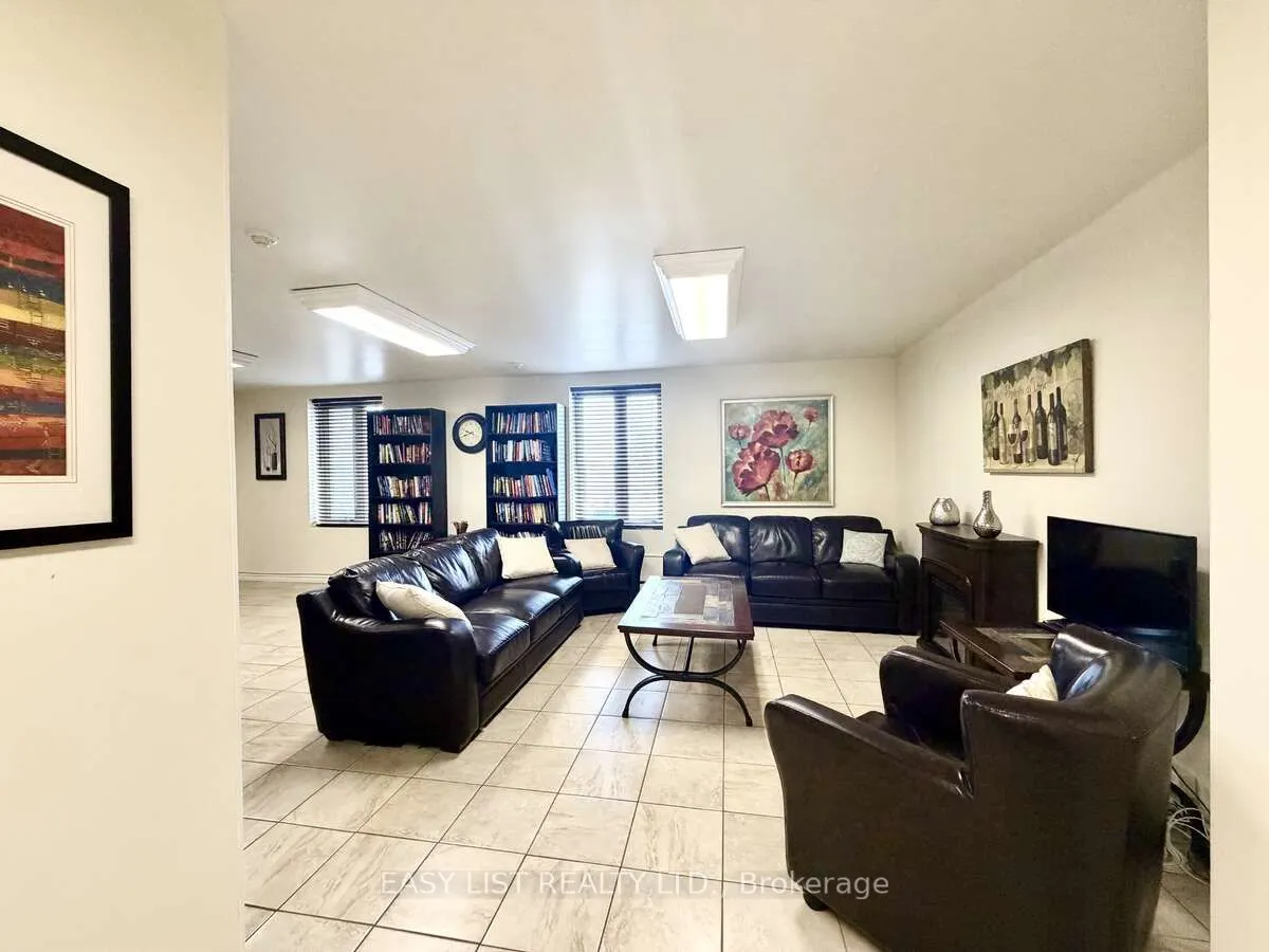 358 Queen Mary Road #609