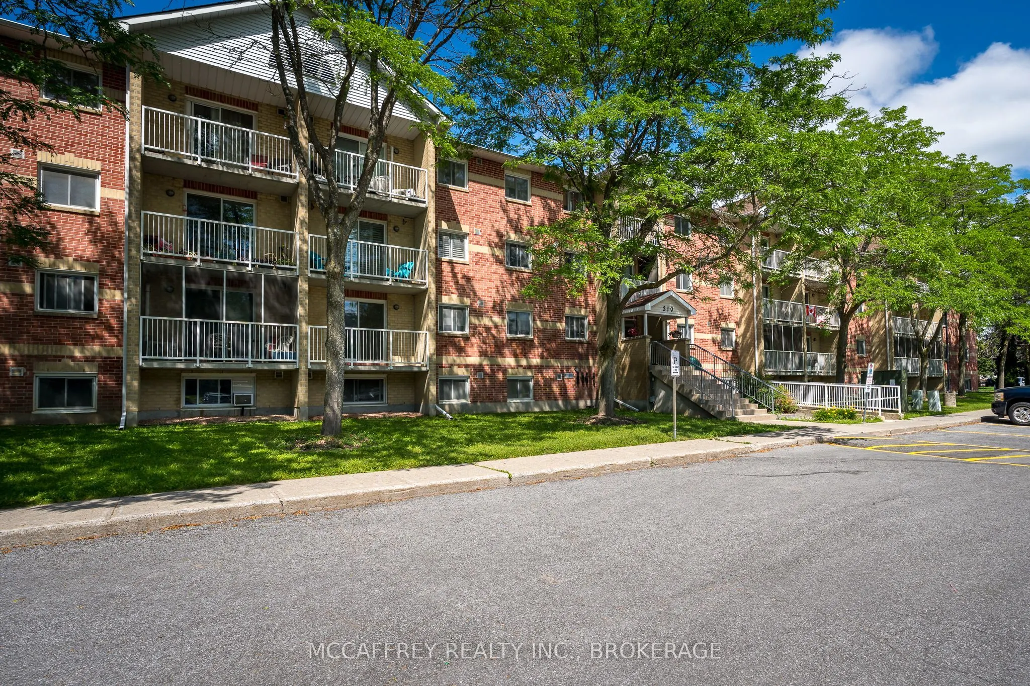 310 Kingsdale Avenue #103