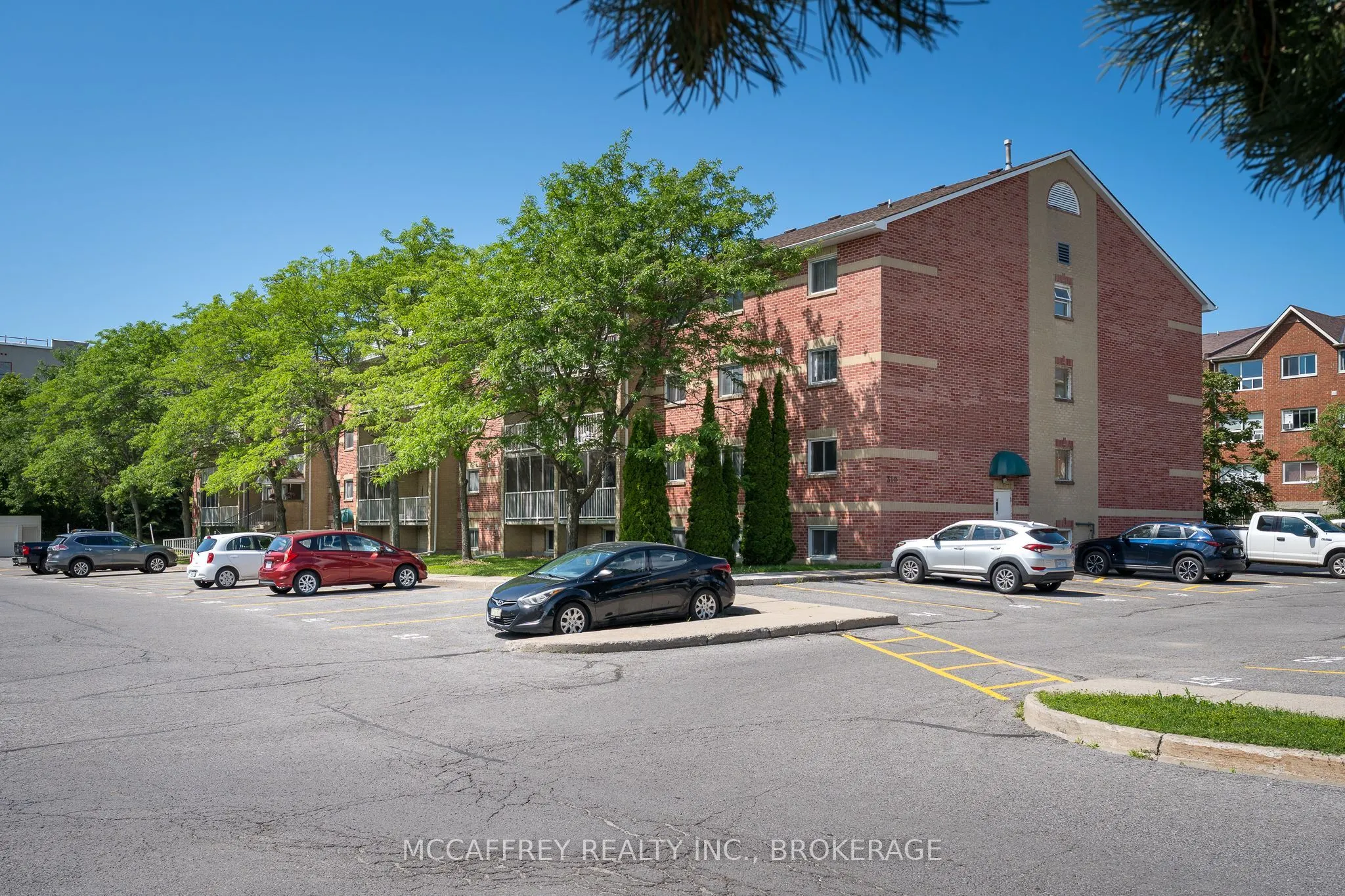 310 Kingsdale Avenue #103