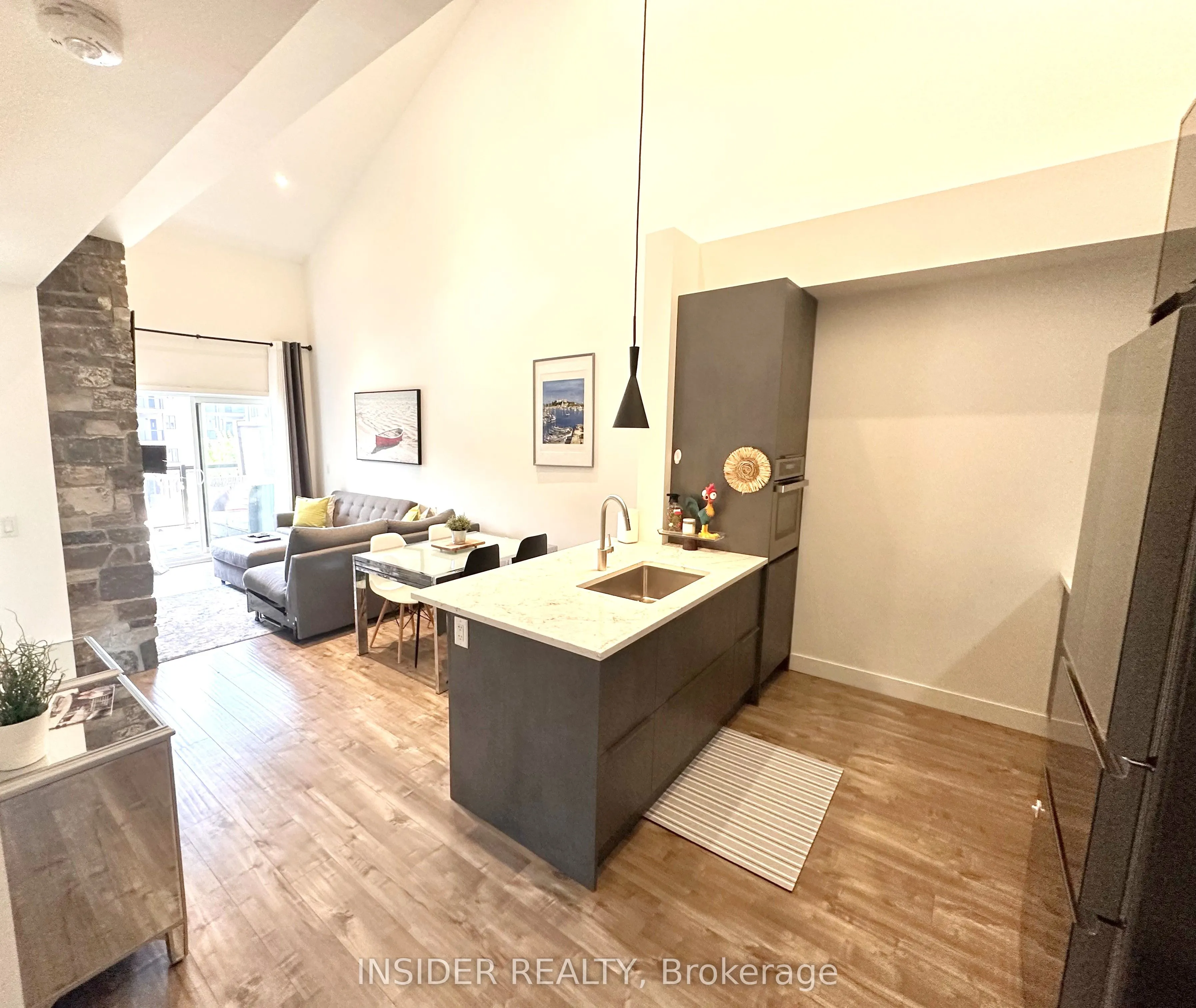 10 Beausoleil Lane #303