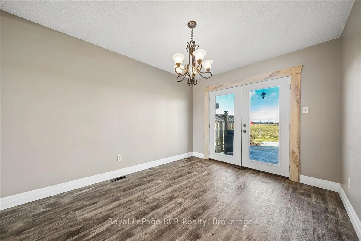 883 30th Street W