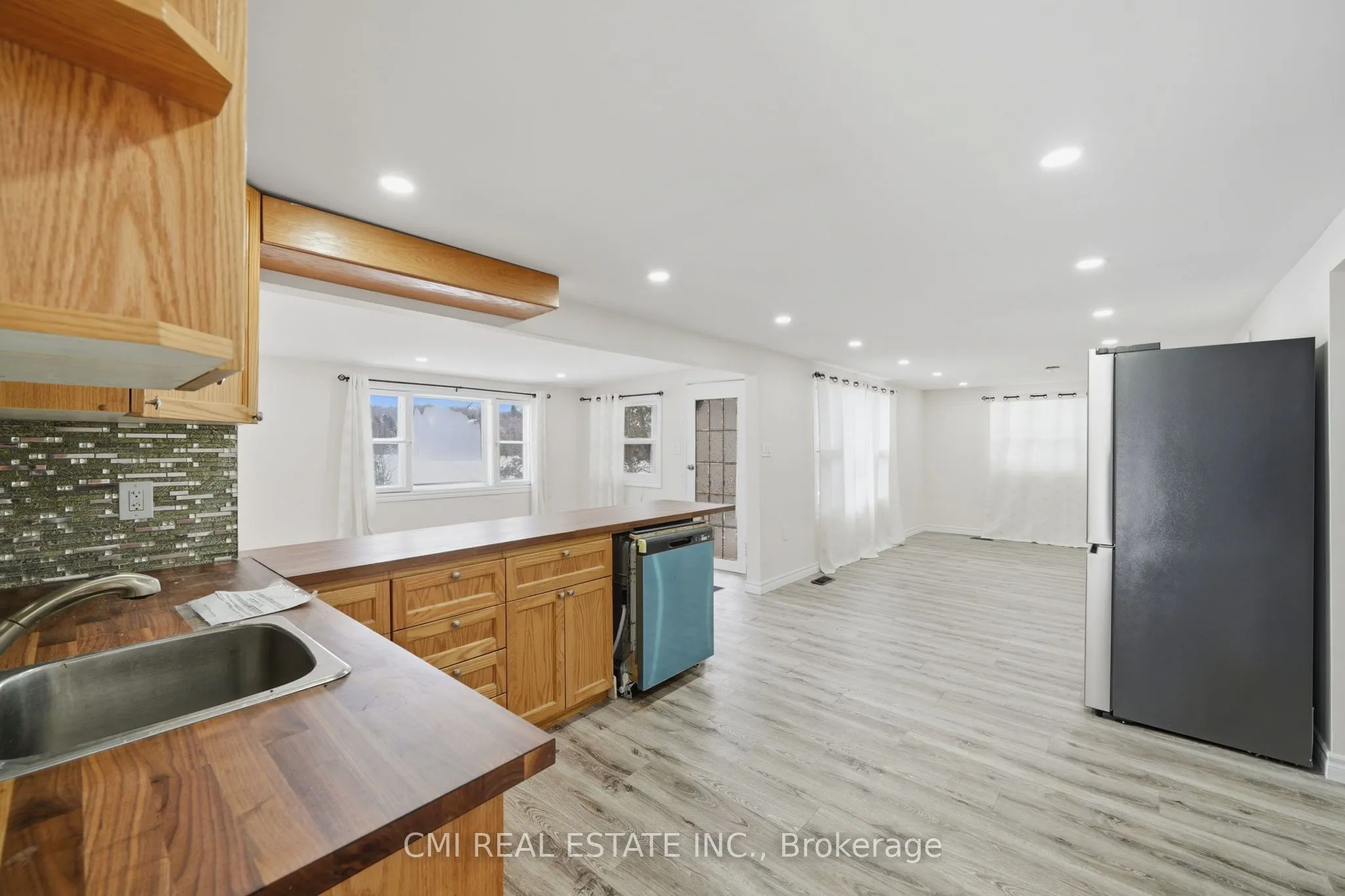 63 Sunnylea Avenue