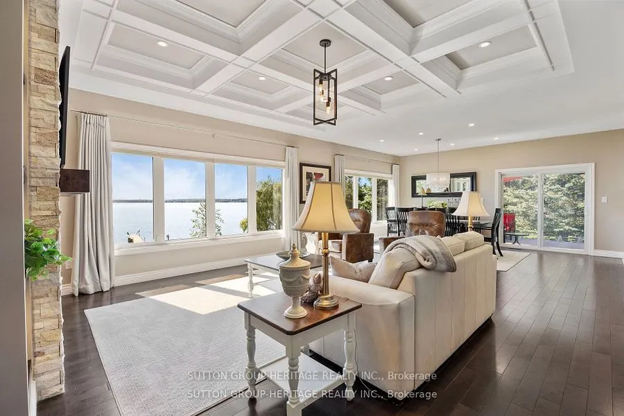 52 Hillside Drive