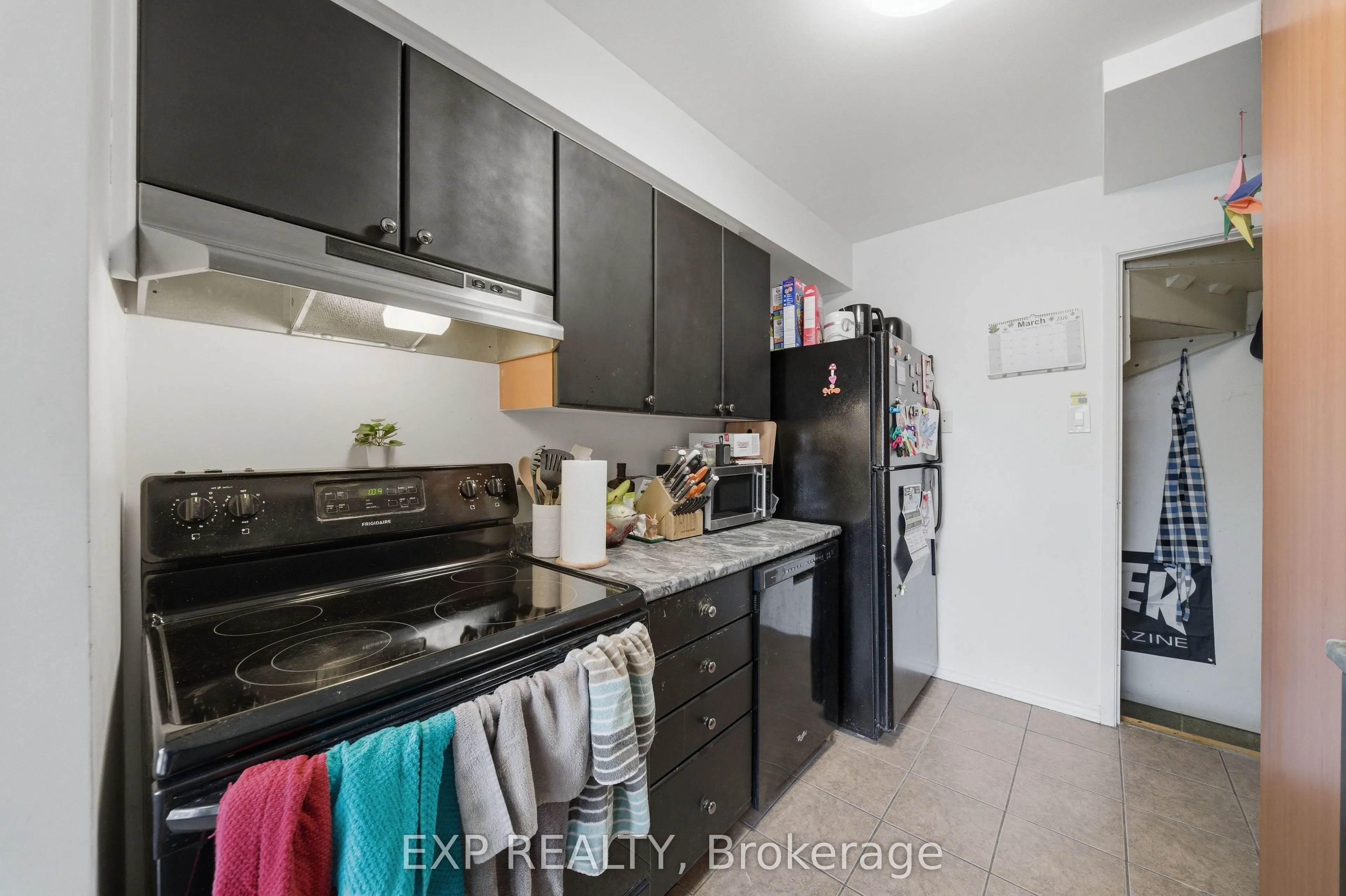 1675 Heatherington Road #11