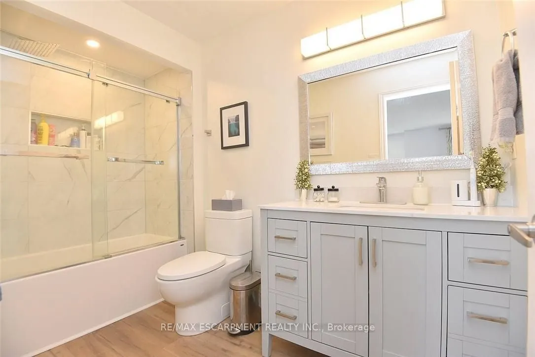 39 Panabaker Drive #7