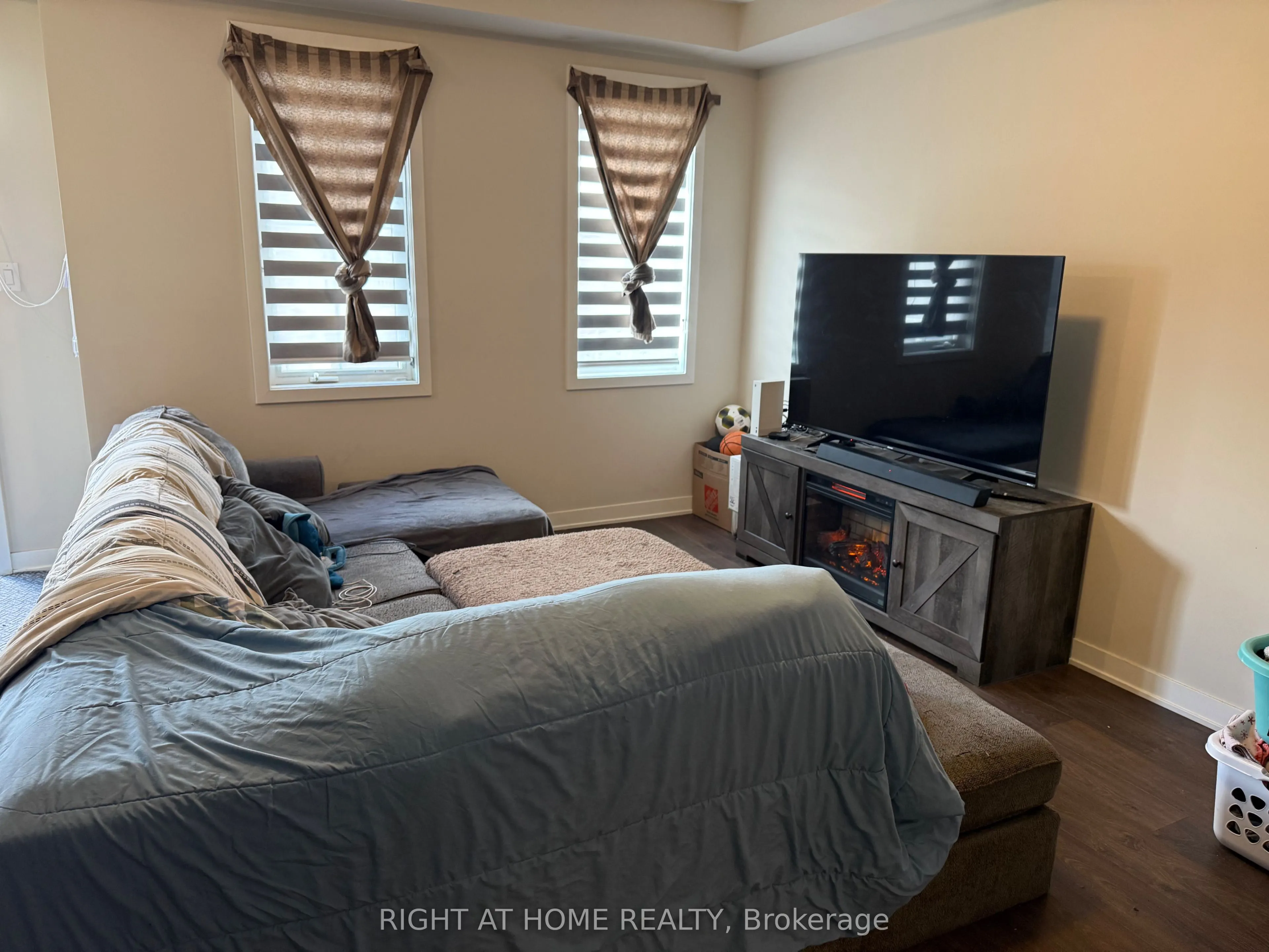 57 PLACETTE STITCH Mews