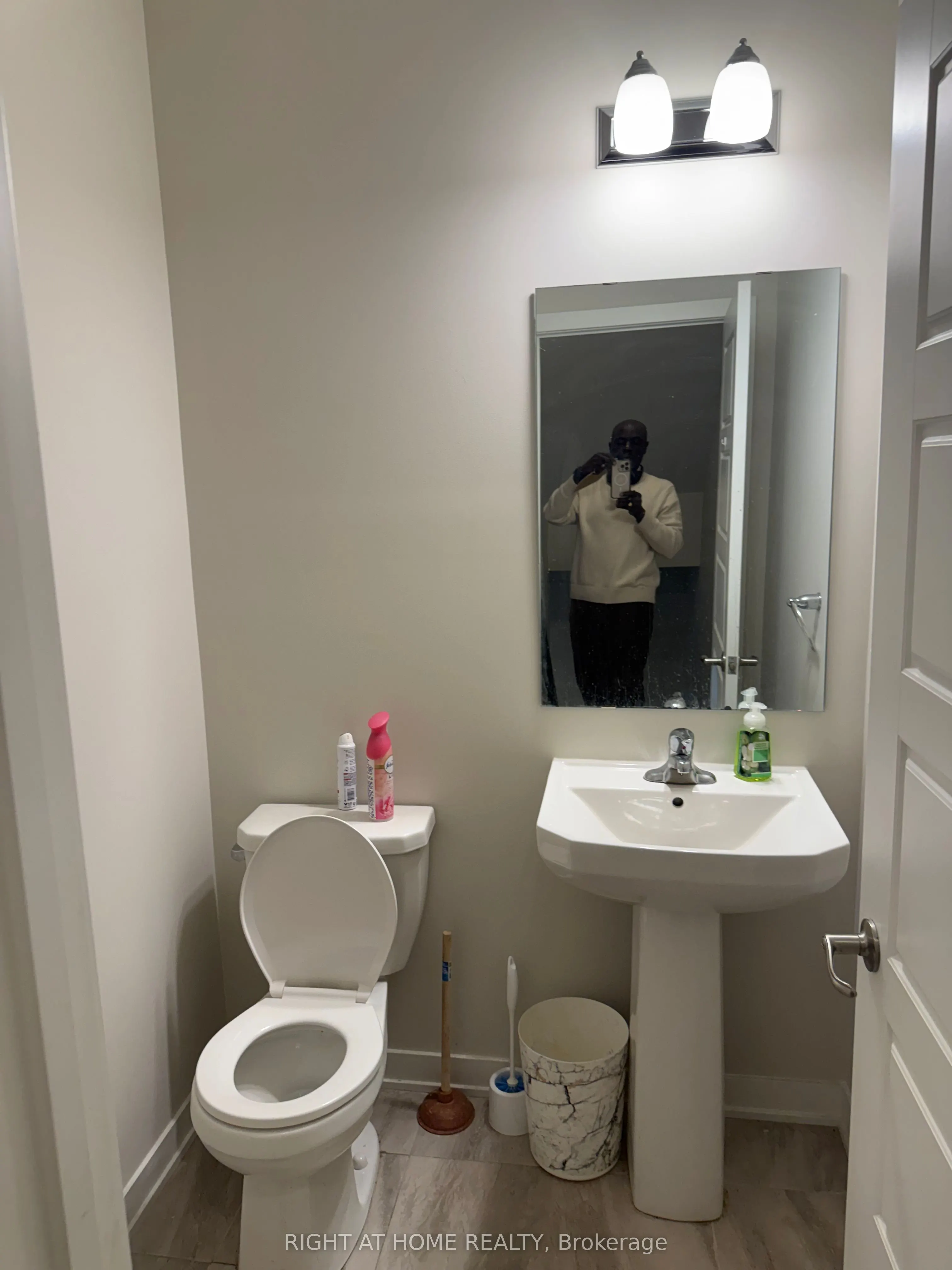 57 PLACETTE STITCH Mews