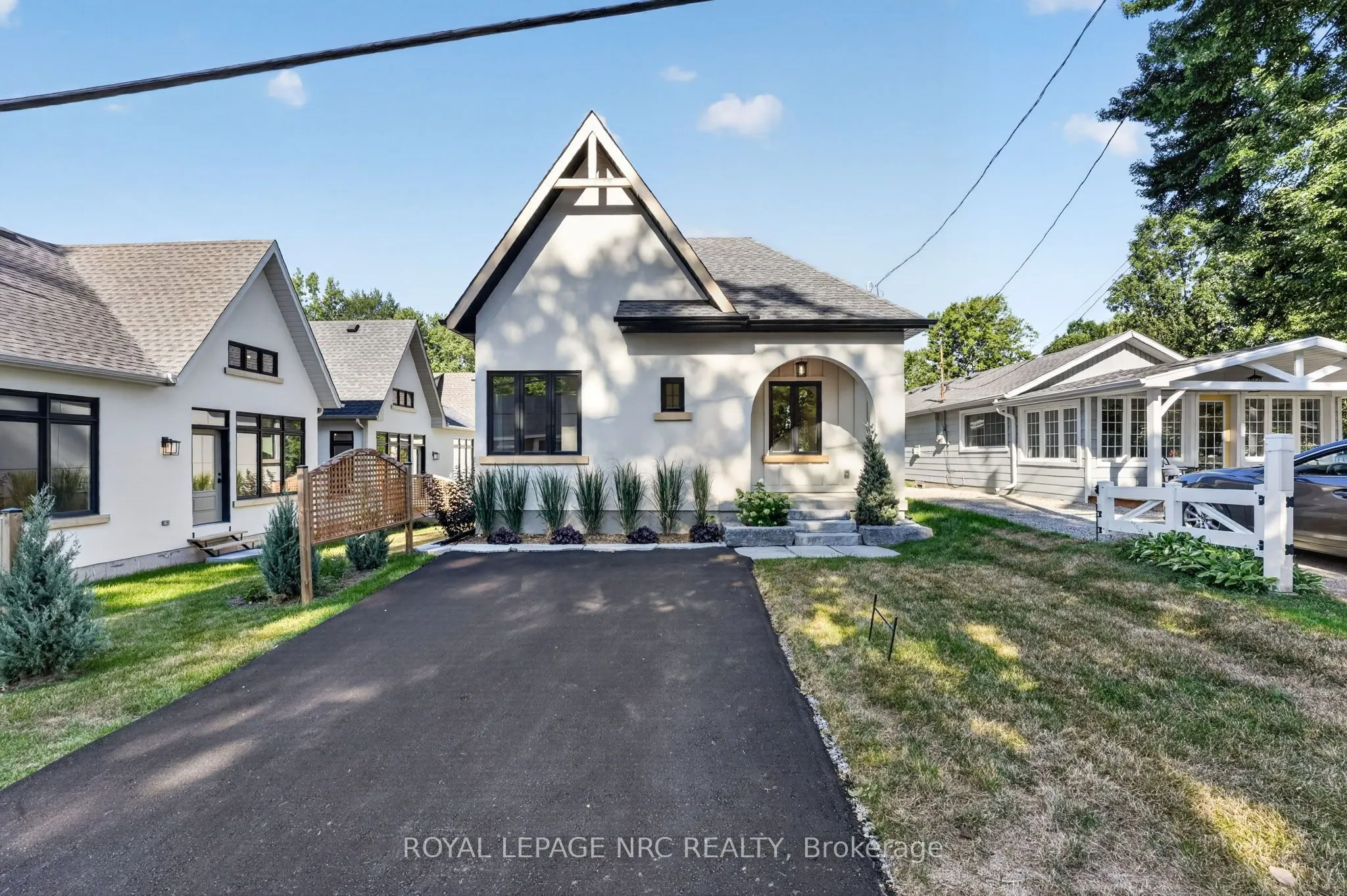 281 ELMWOOD Avenue