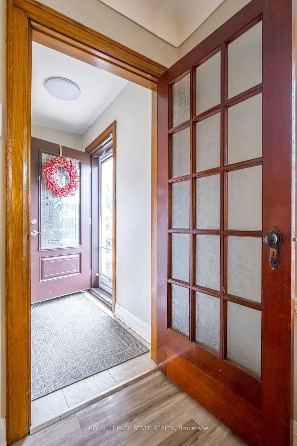 143 Huxley Avenue S