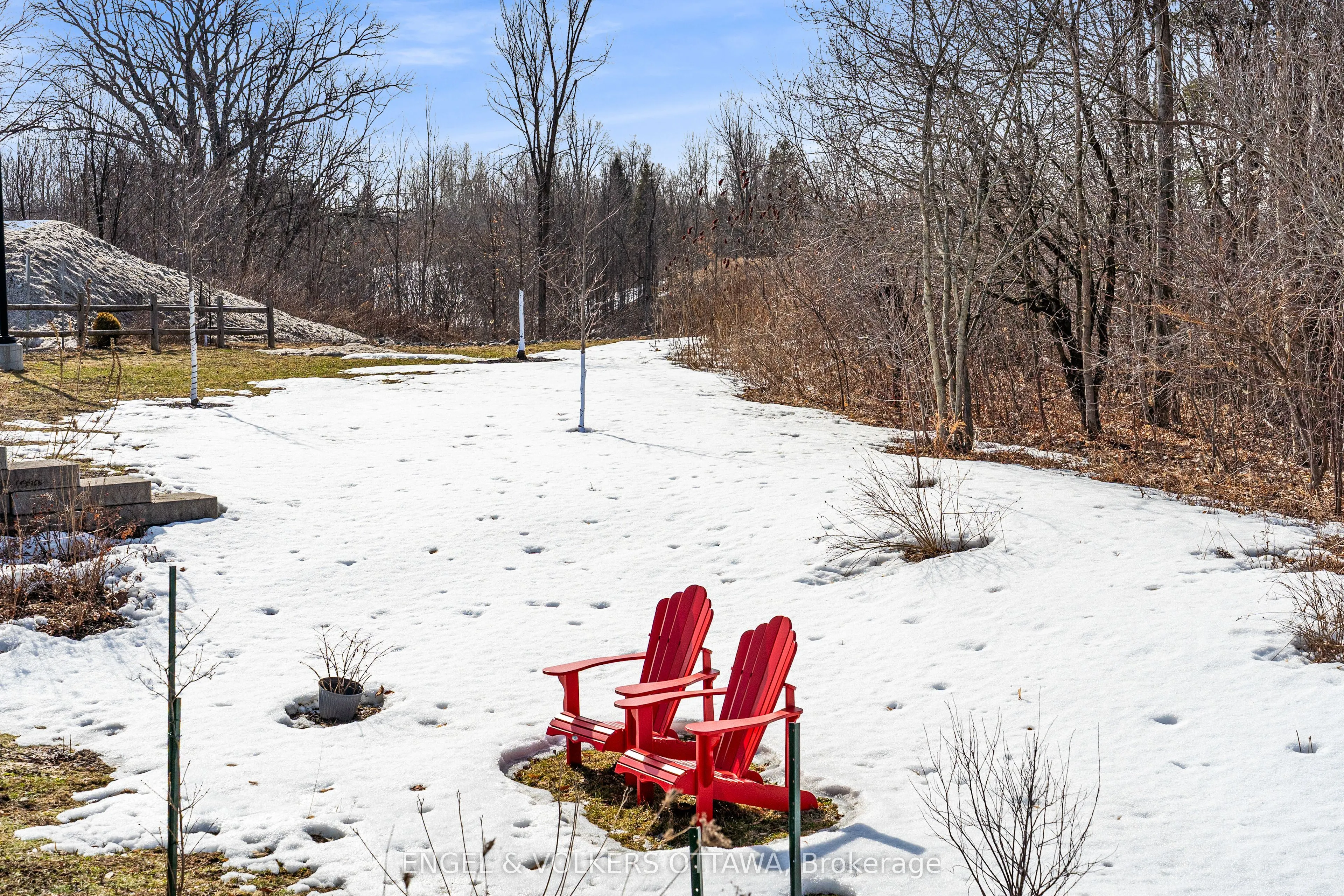 110 Cortile Private #402