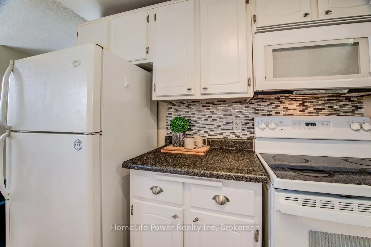 4 Avalon Place #303