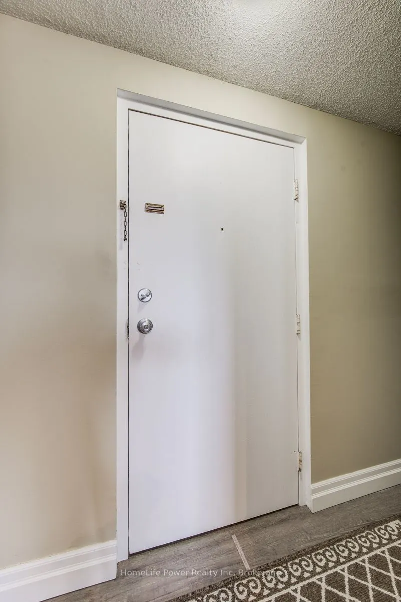 4 Avalon Place #303