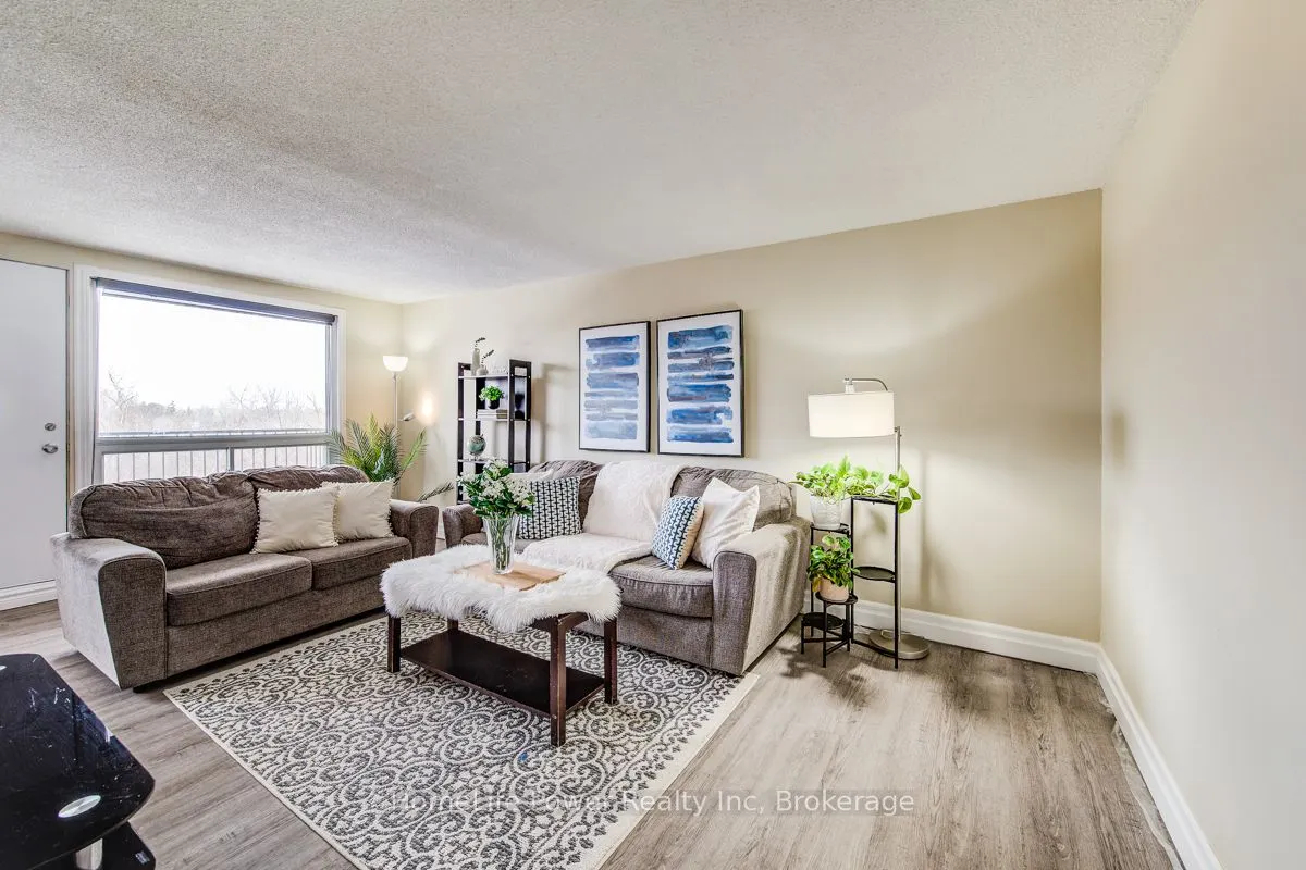 4 Avalon Place #303