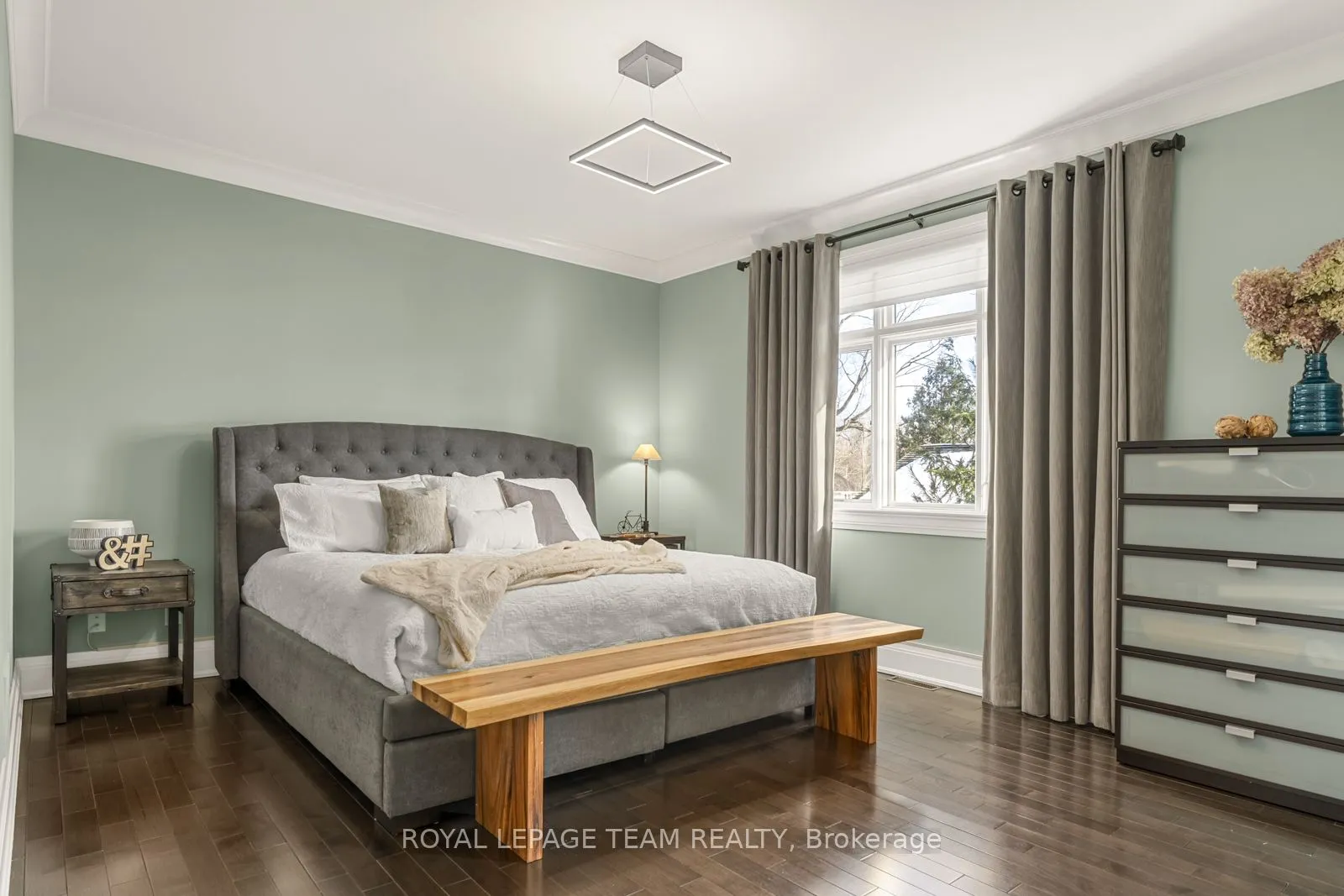 77 Placel Road