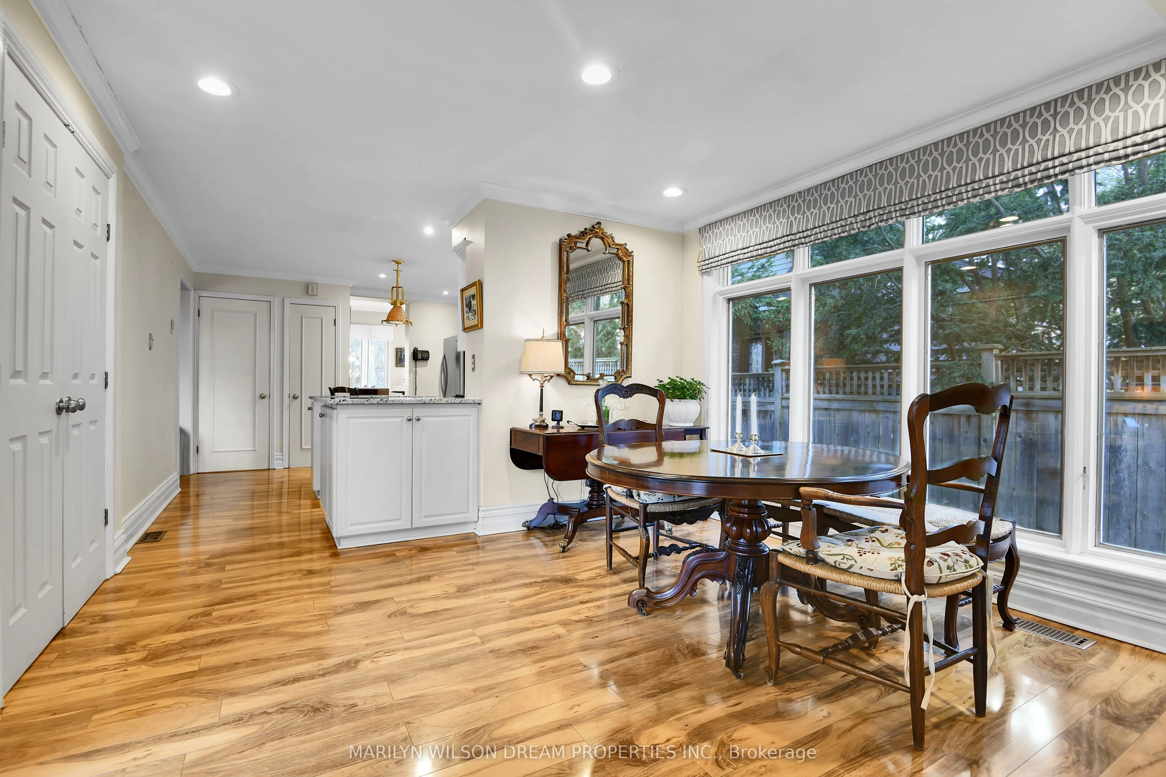 598 Queen Elizabeth Drive