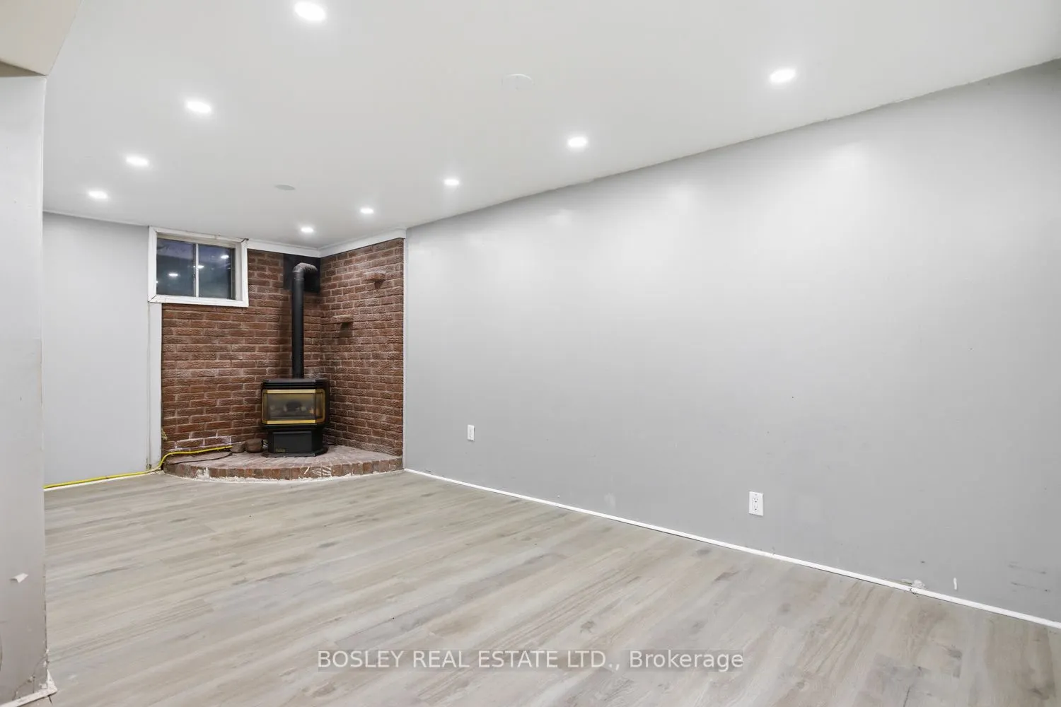 32A Crossley Drive