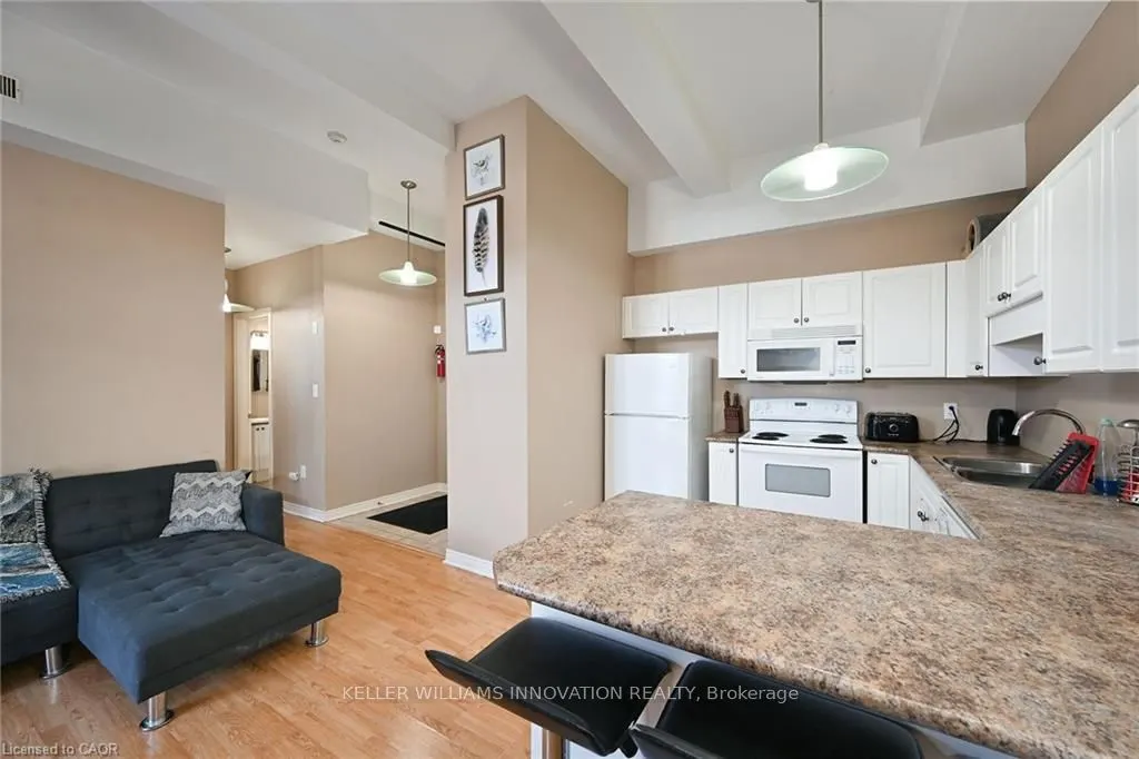 6365 Drummond Road #105
